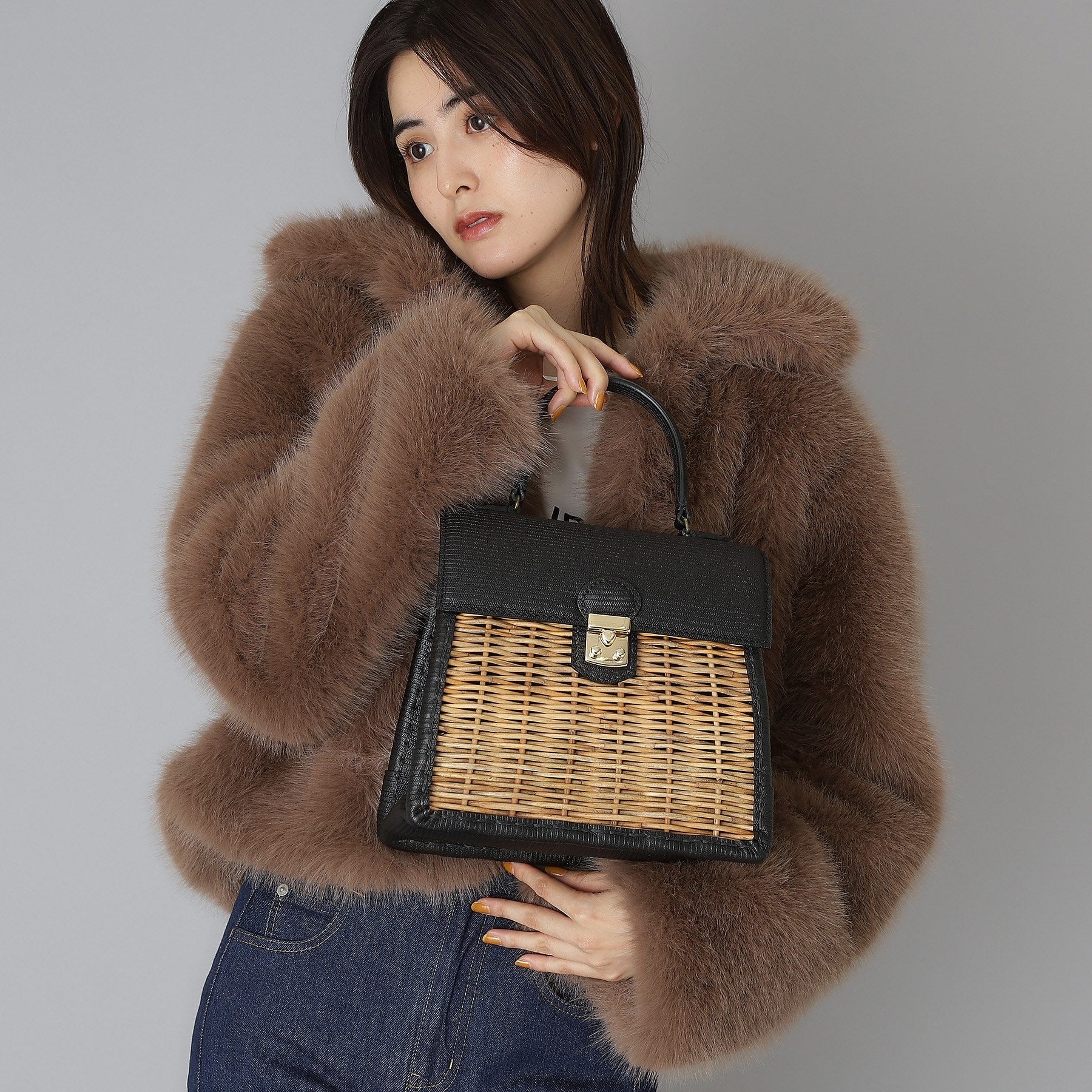 ドレステリア DRESSTERIOR eb．a．gos（エバゴス）ストローハンドバッグM 15542 （ホワイト(001)） ホワイト(001)