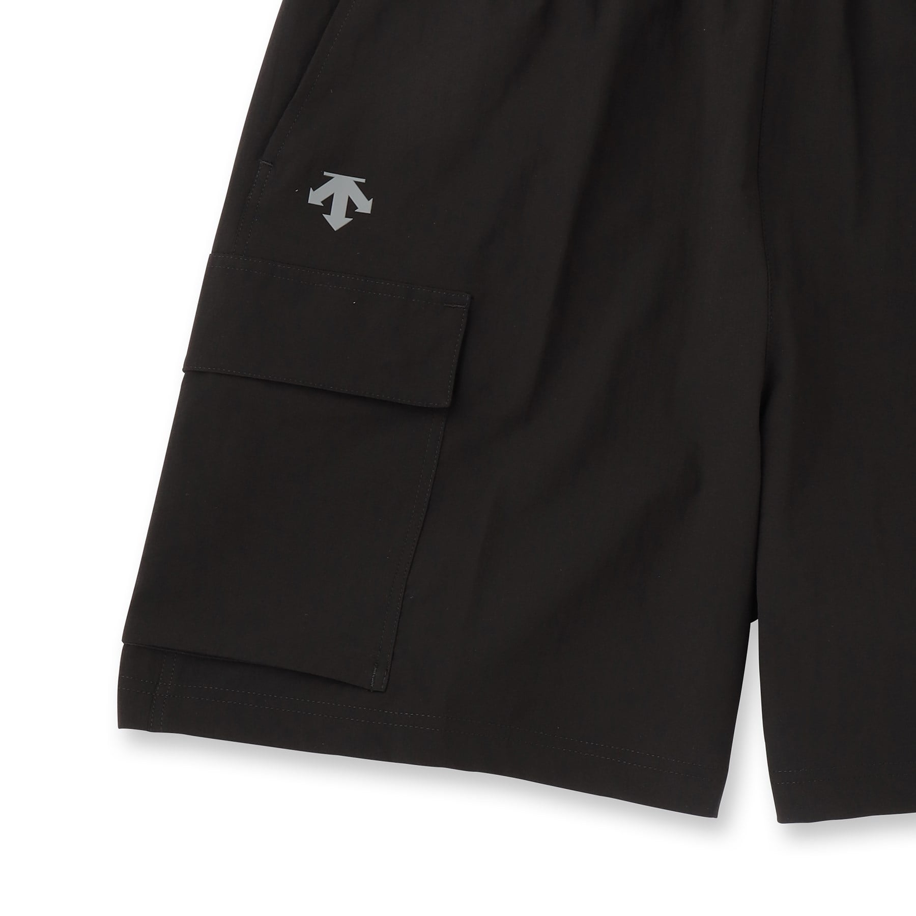 ドレステリア DRESSTERIOR DESCENTE（デサント）LIGHT HALF PANTS｜ハーフパンツ （ブラック(019)） ブラック(019)