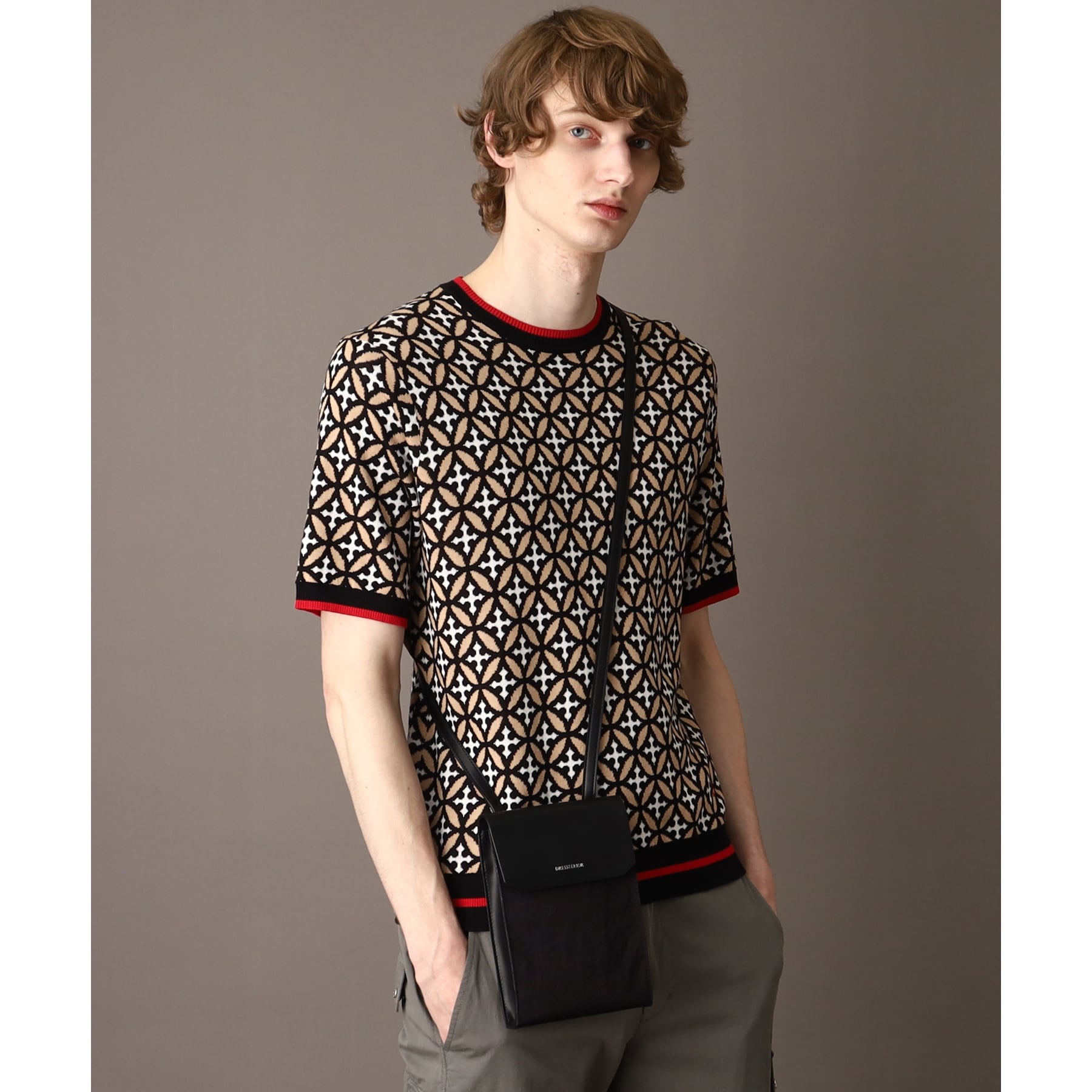 DRESSTERIOR Overlap Circle Short Sleeve Knit