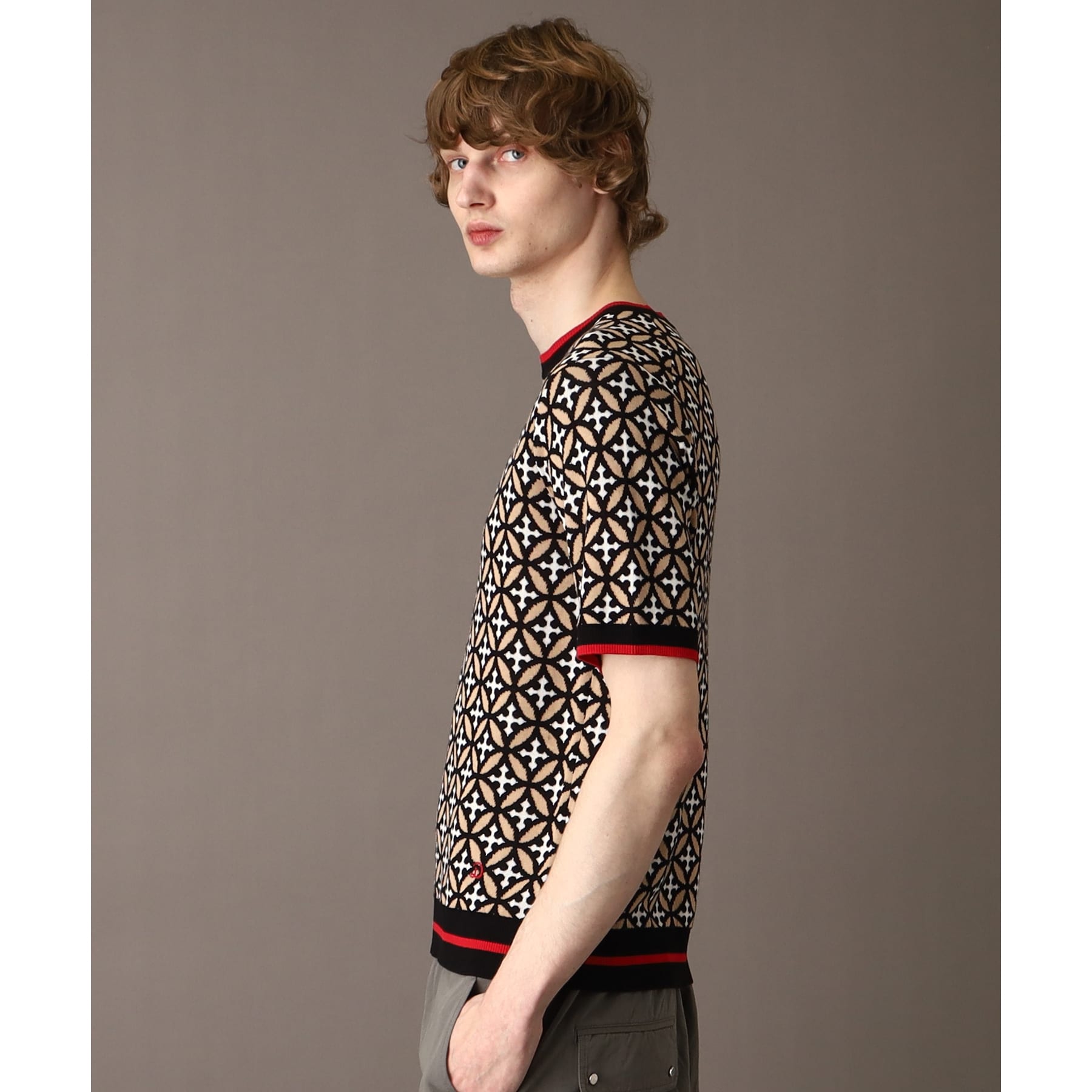 DRESSTERIOR Overlap Circle Short Sleeve Knit