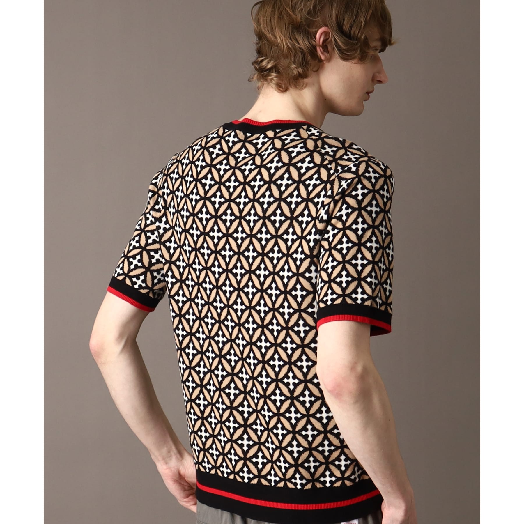 DRESSTERIOR Overlap Circle Short Sleeve Knit