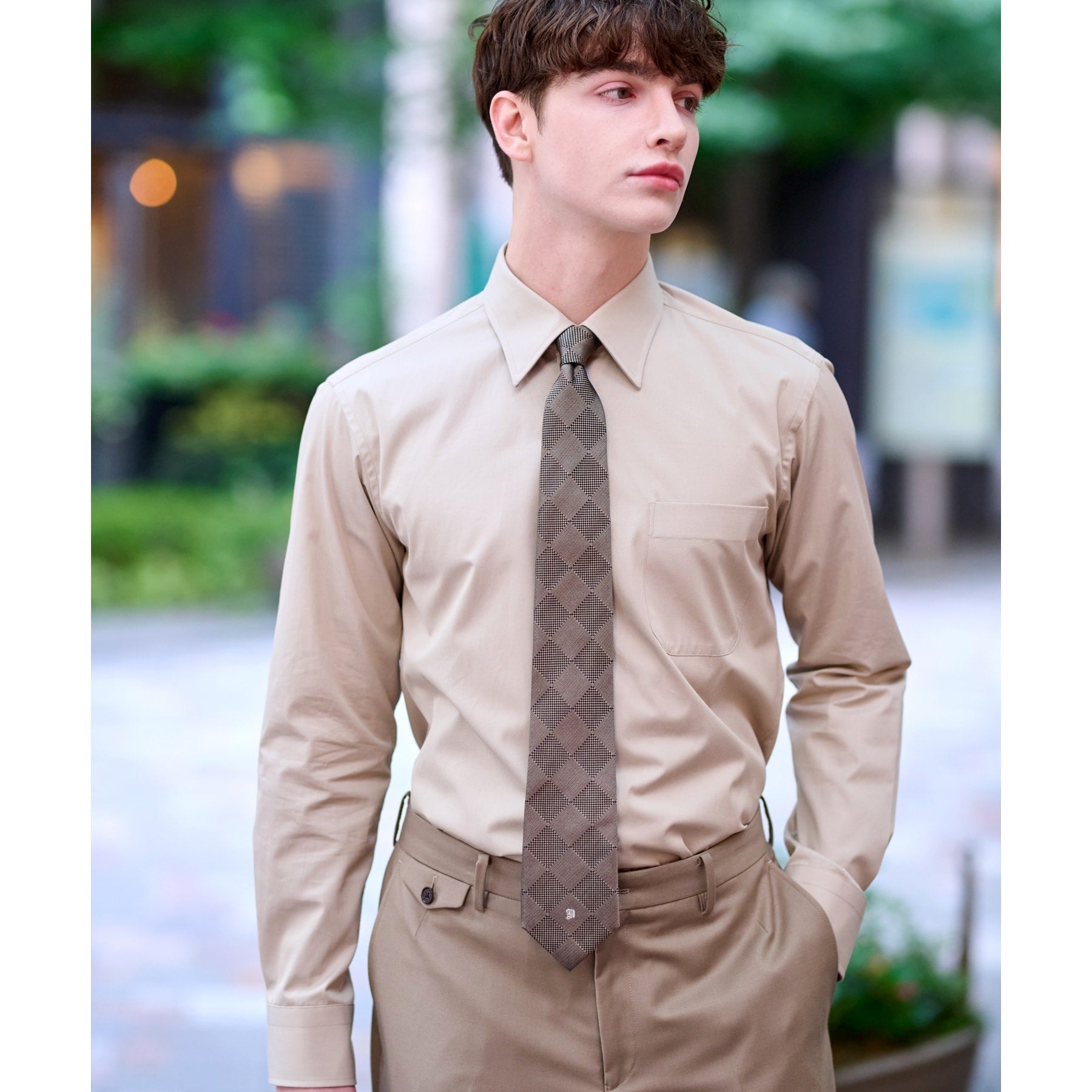 ドレステリア DRESSTERIOR レギュラカラードレスシャツ （ライトベージュ(051)） ライトベージュ(051)