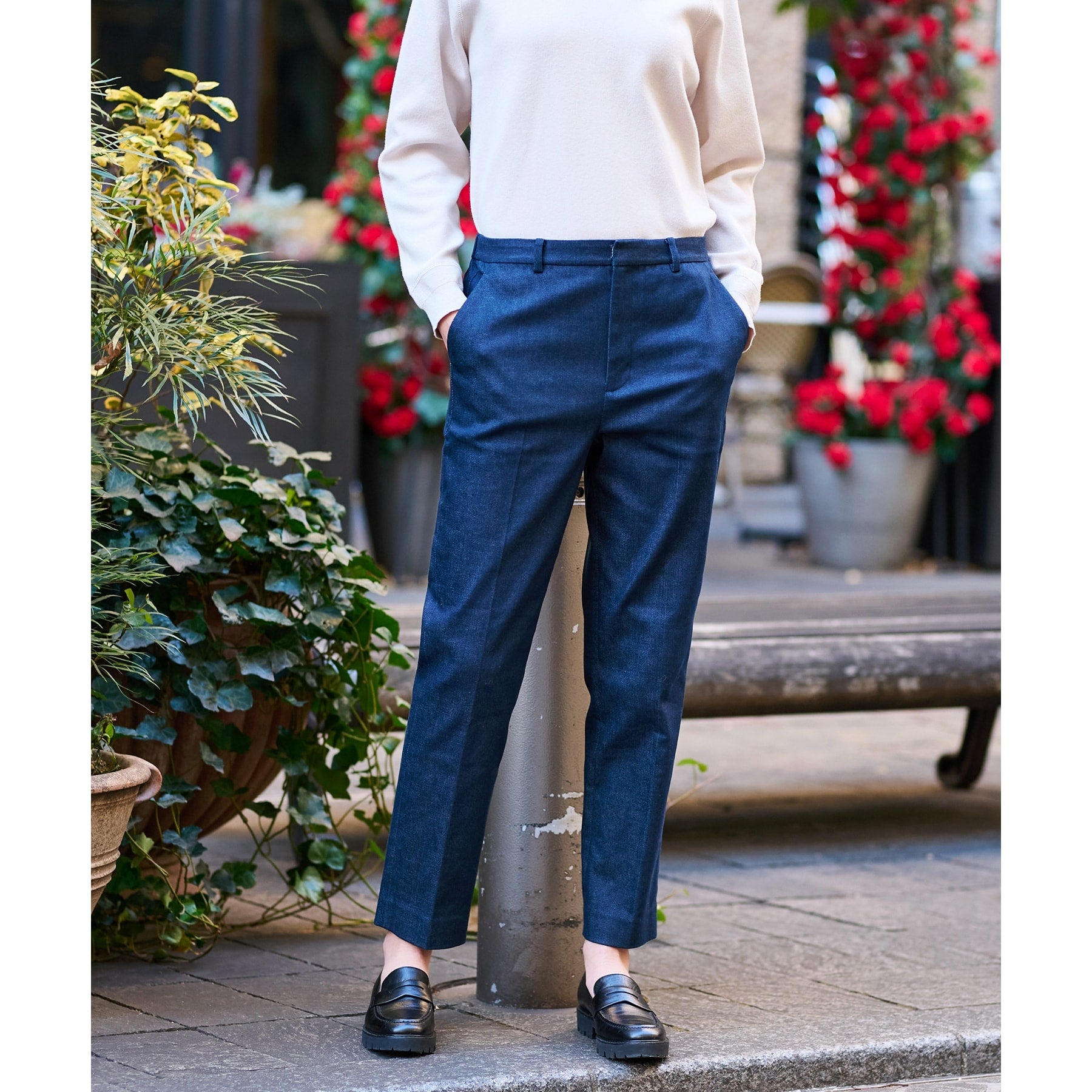 ドレステリア DRESSTERIOR ストレッチデニムテーパードパンツ （ブルー(093)） ブルー(093)