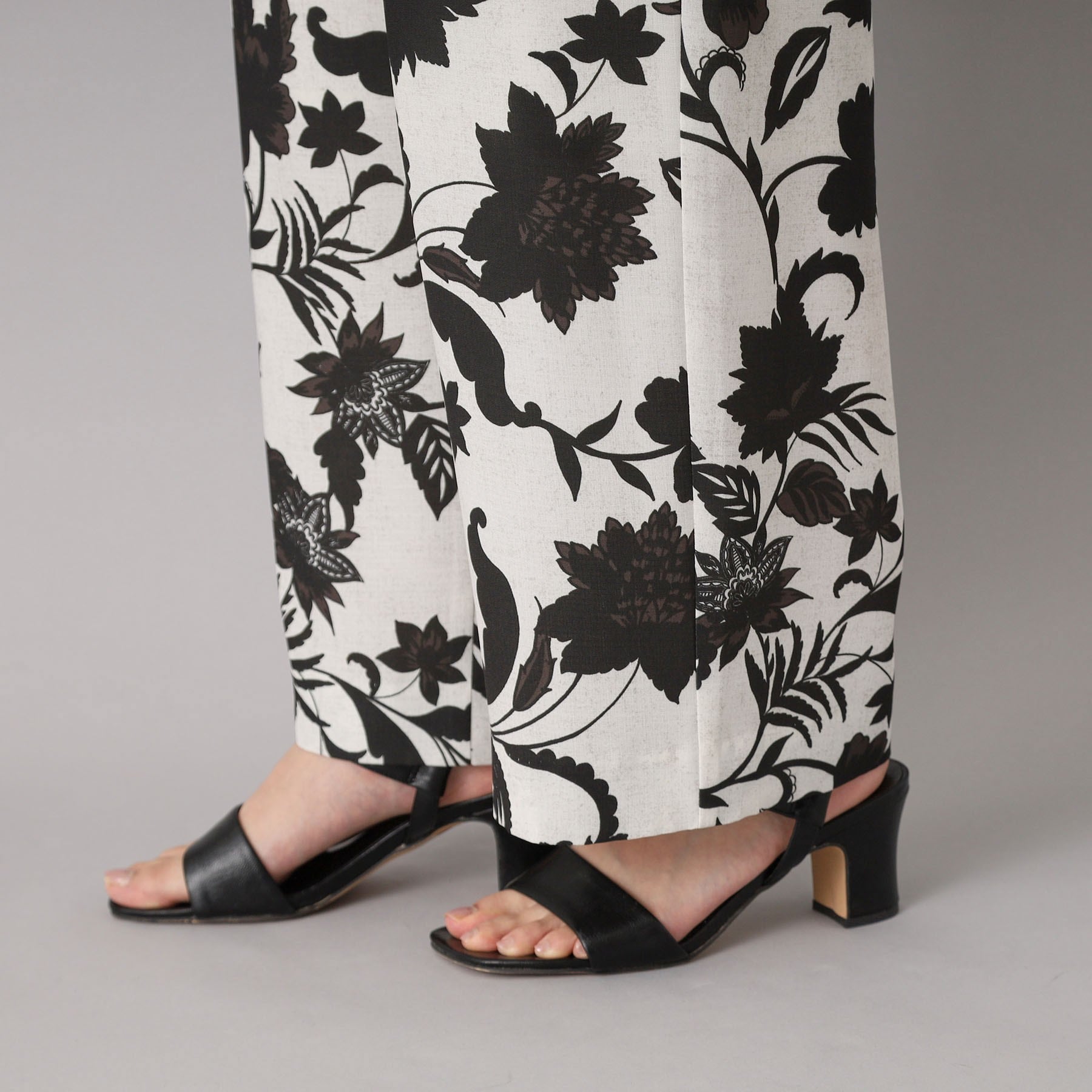 DRESSTERIOR DRESSTERIOR Botanical Print Easy Wide Pants