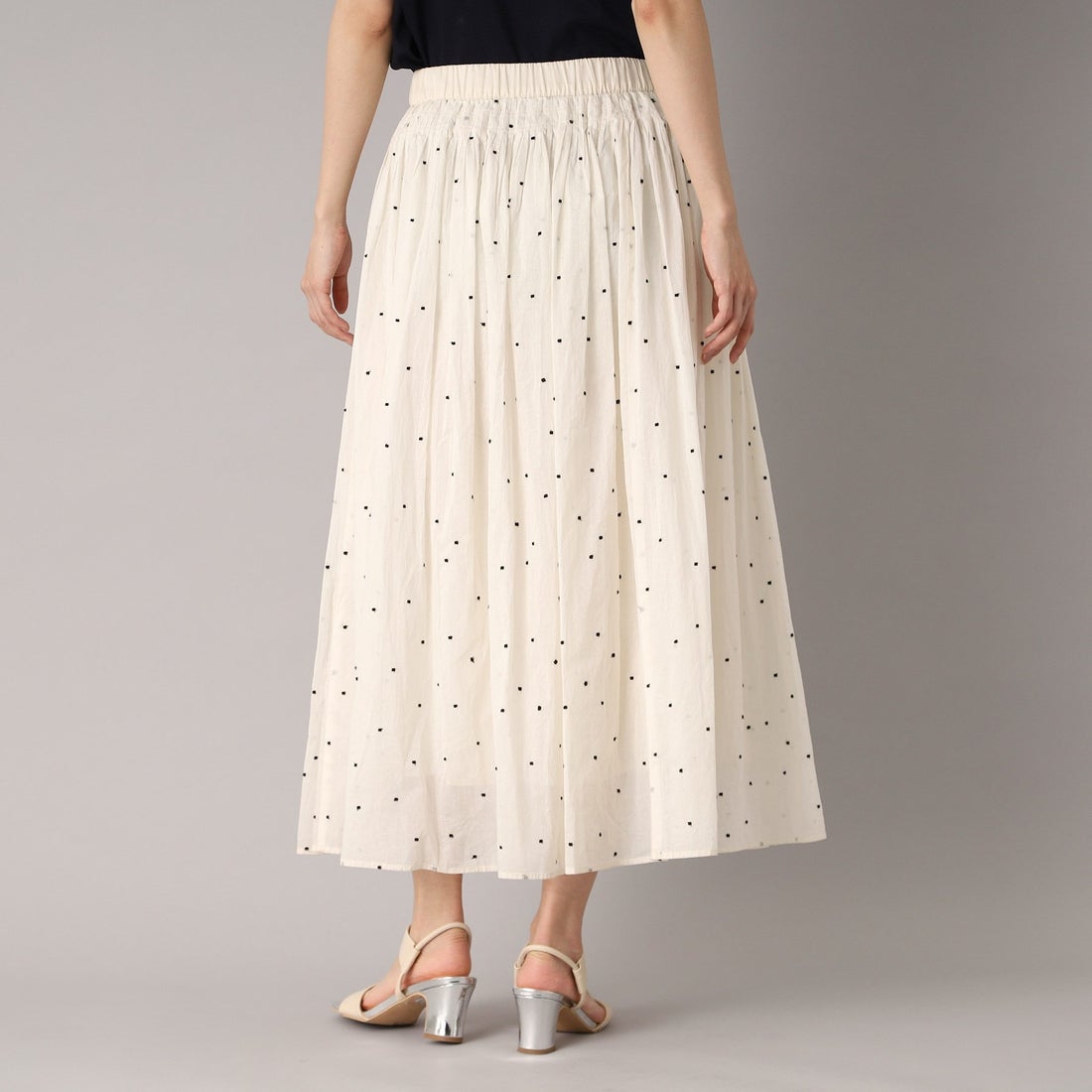 DRESSTERIOR DRESSTERIOR Easy Waist Dot Embroidery Skirt