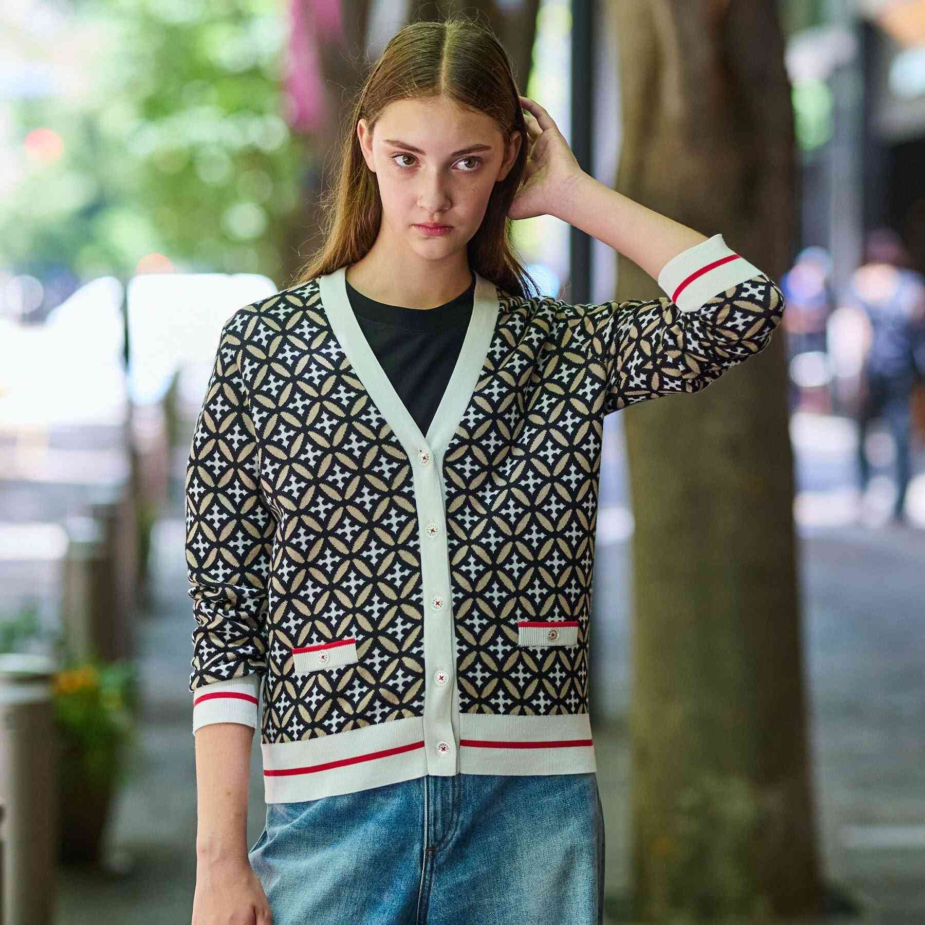 ドレステリア DRESSTERIOR オーバーラップサークルVネックカーディガン （ベージュ(152)） ベージュ(152)