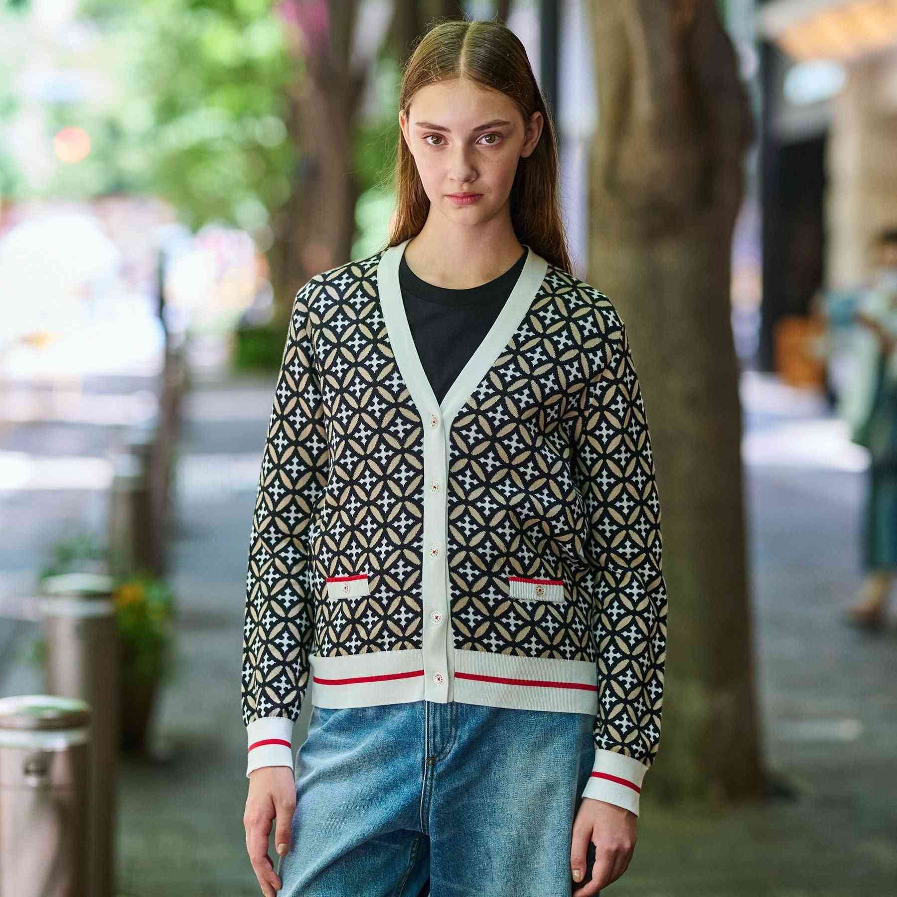 ドレステリア DRESSTERIOR オーバーラップサークルVネックカーディガン （ベージュ(152)） ベージュ(152)