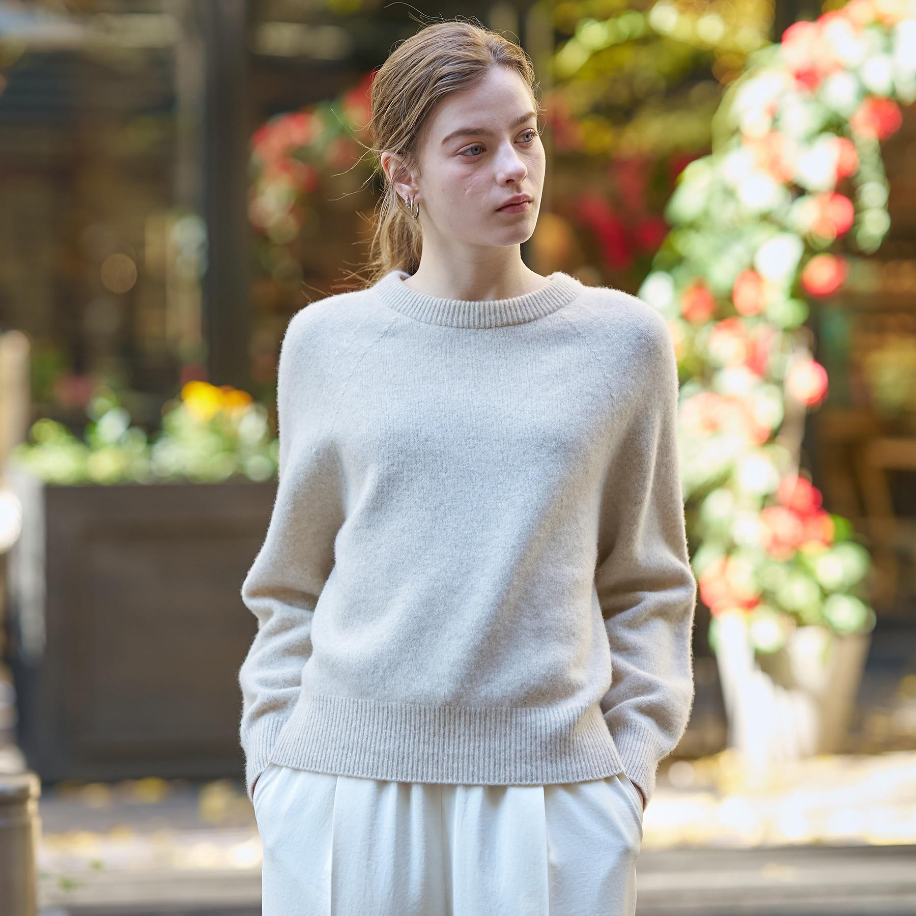 ドレステリア DRESSTERIOR カシミヤブレンドクルーネックニット （グレージュ(050)） グレージュ(050)