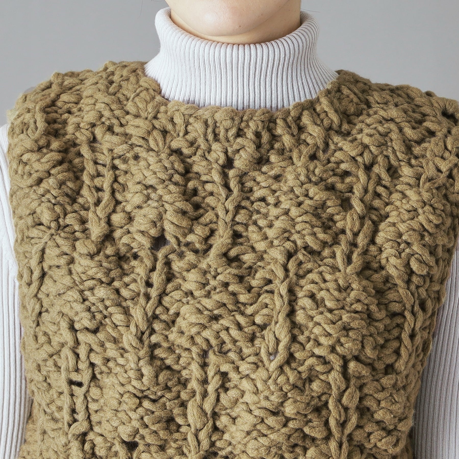 ドレステリア DRESSTERIOR muller of yoshiokubo（ミュラーオブヨシオクボ）BUMPY VEST （グリーン(022)） グリーン(022)