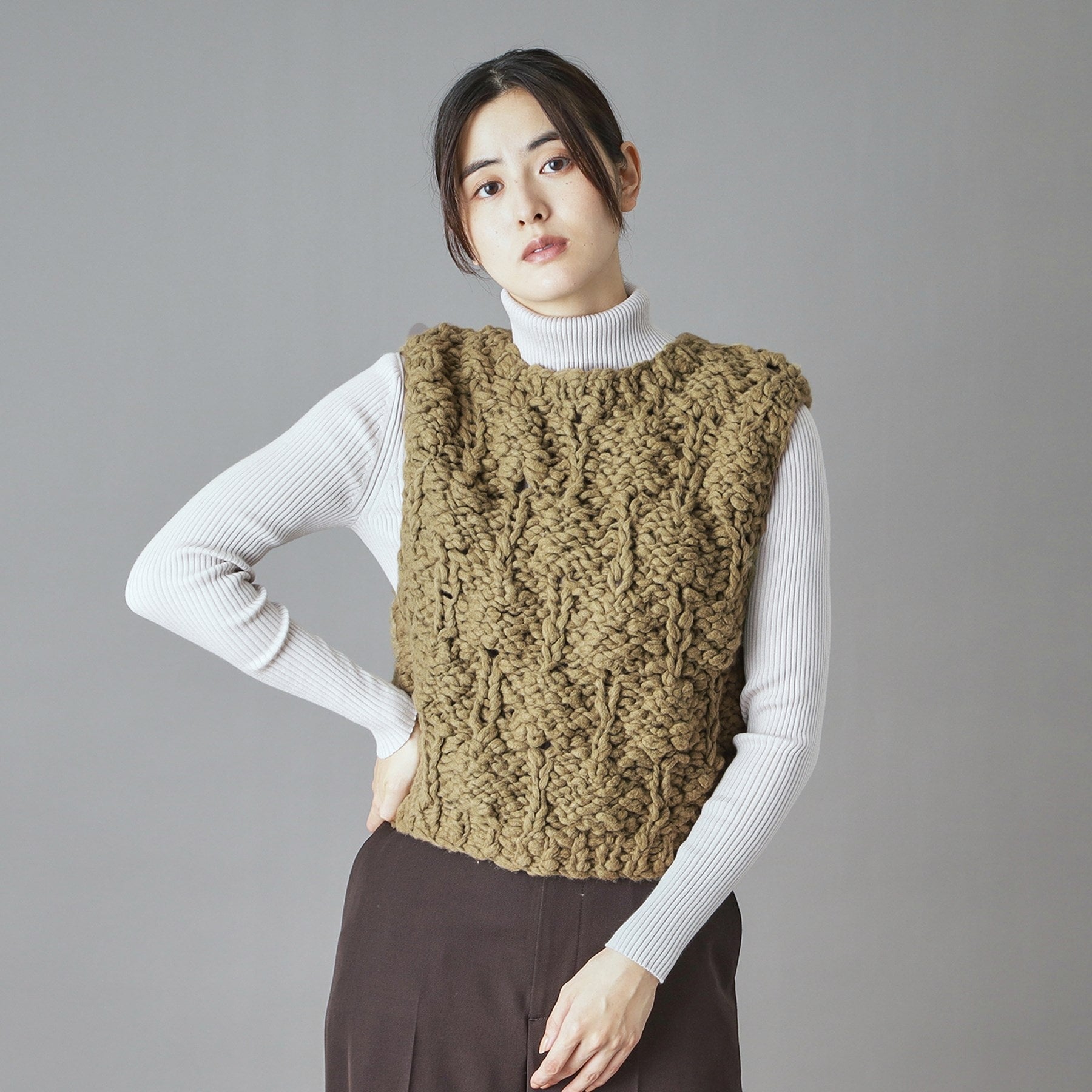 ドレステリア DRESSTERIOR muller of yoshiokubo（ミュラーオブヨシオクボ）BUMPY VEST （グリーン(022)） グリーン(022)