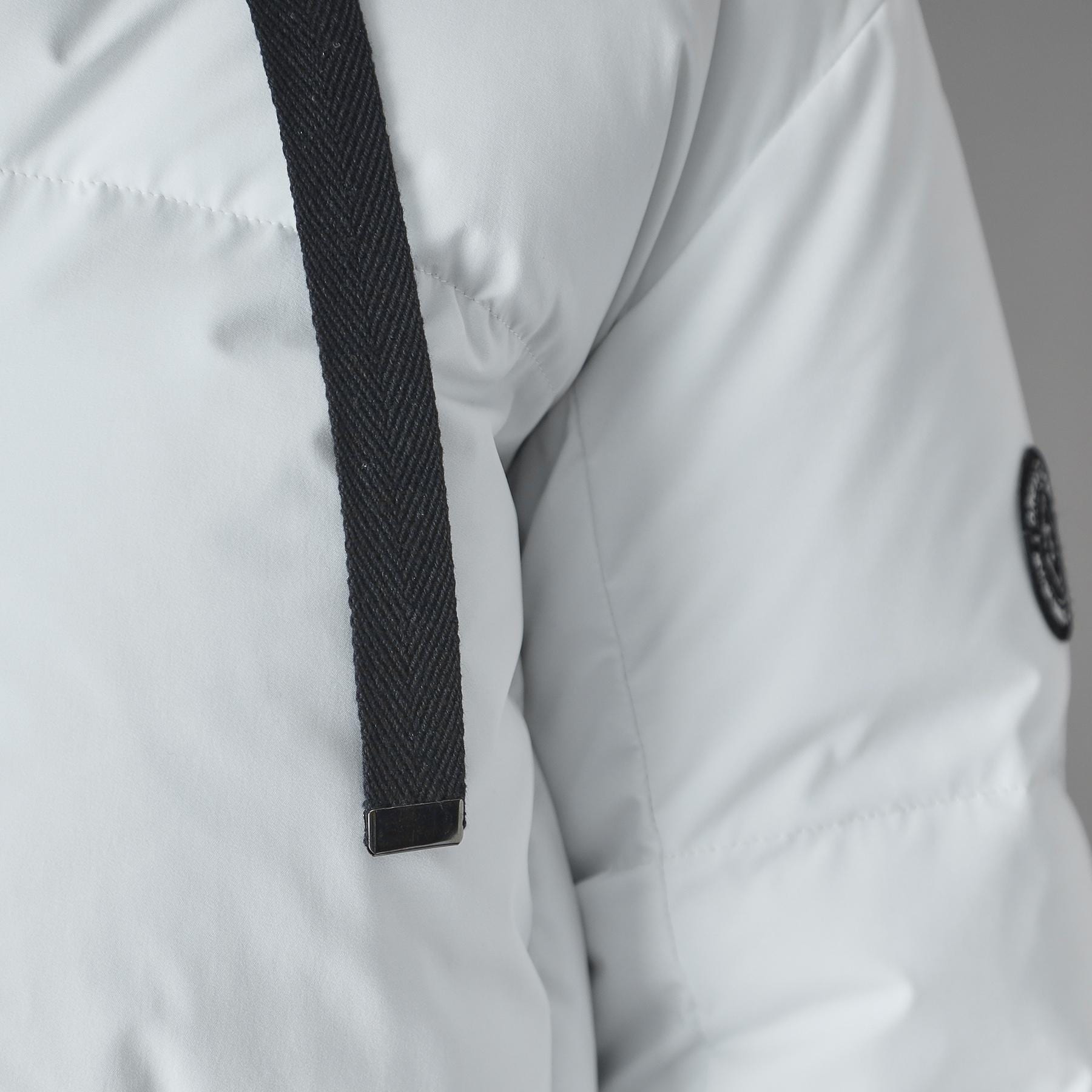 ドレステリア DRESSTERIOR フーデッドショートダウン （ブラック(019)） ブラック(019)