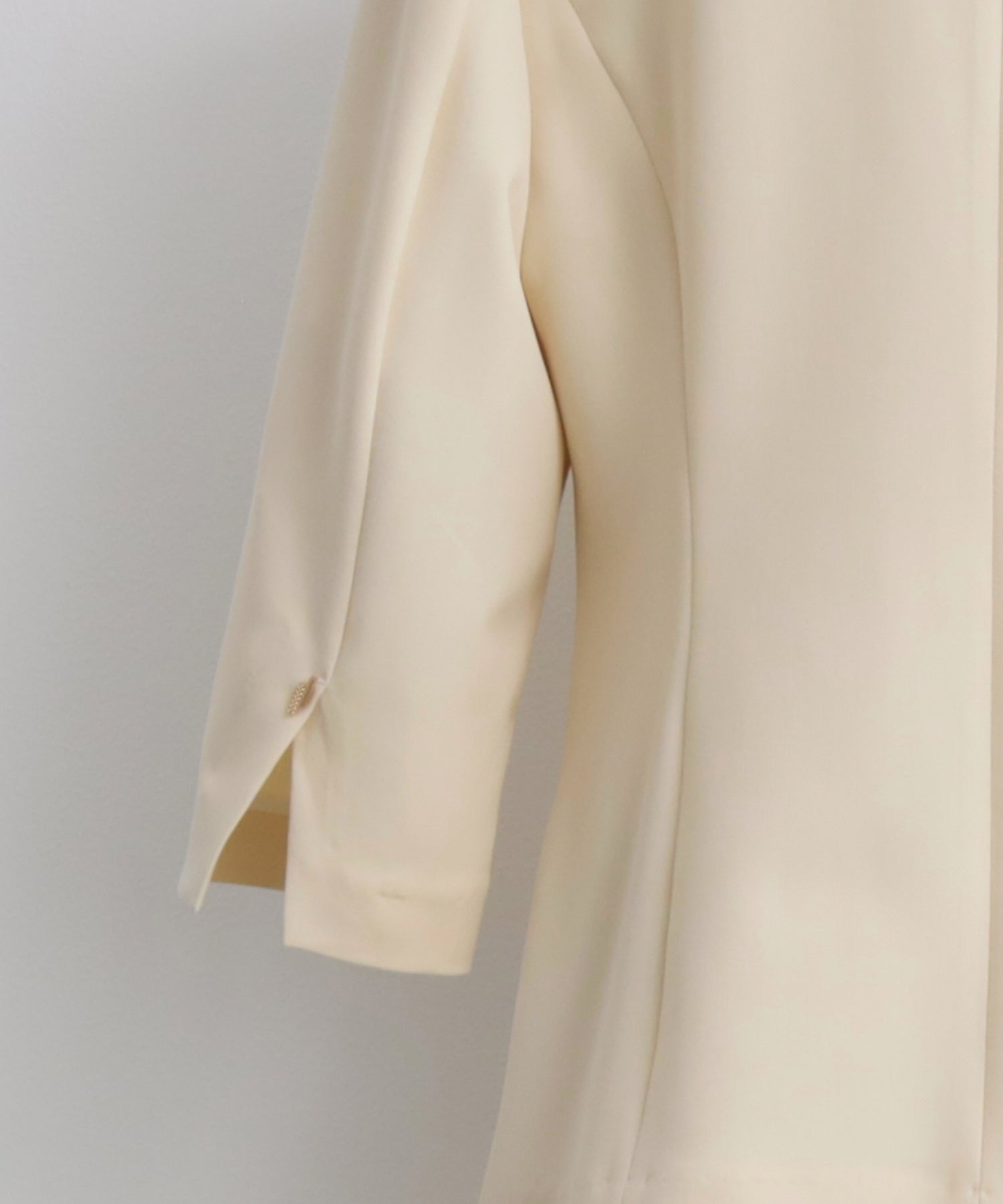 ドレスプラス DRESS+ 一つボタンがリラクシーなセットアップスーツ （ベージュ） ベージュ
