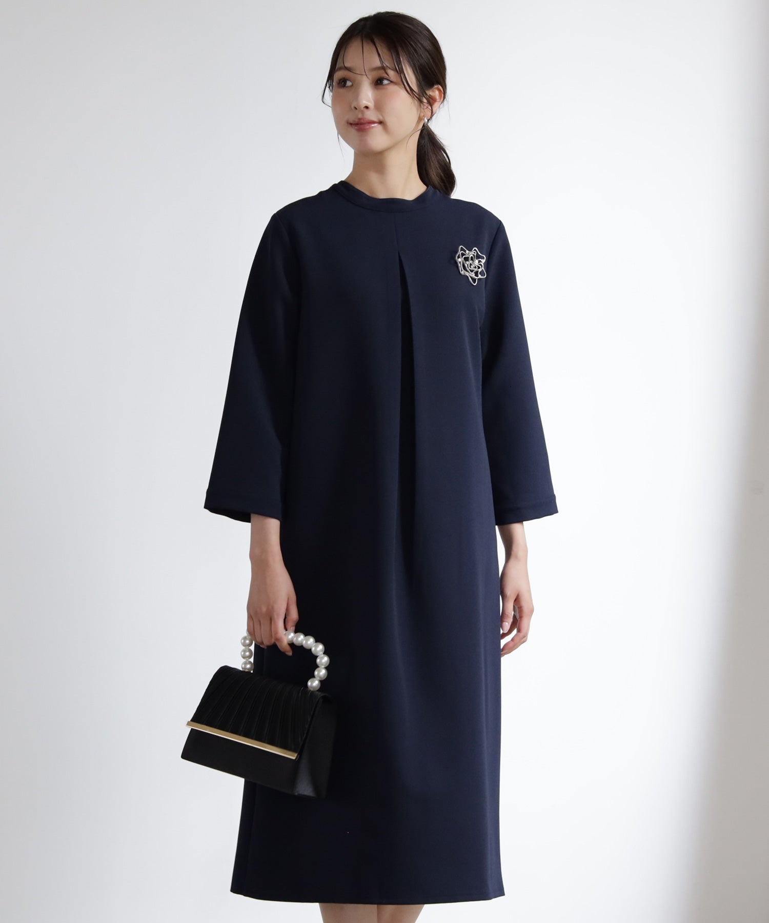 ドレスプラス DRESS+ 品さ際立つ前後2wayフォーマルワンピース （ネイビー） ネイビー