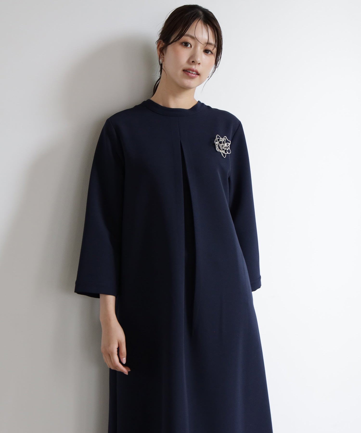 ドレスプラス DRESS+ 品さ際立つ前後2wayフォーマルワンピース （ネイビー） ネイビー