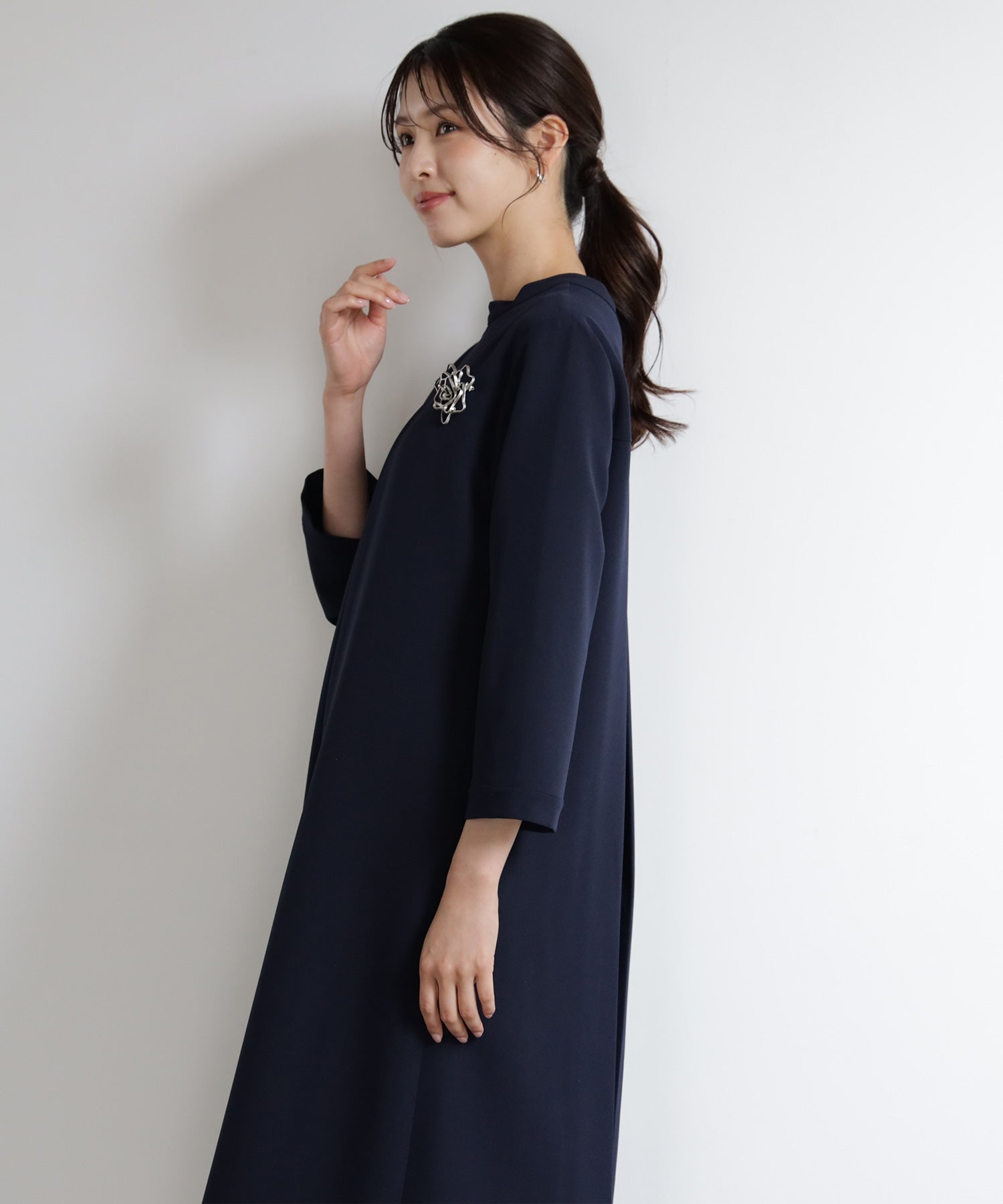 ドレスプラス DRESS+ 品さ際立つ前後2wayフォーマルワンピース （ネイビー） ネイビー