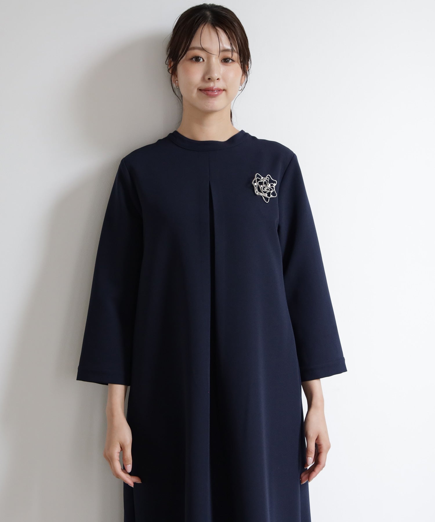 ドレスプラス DRESS+ 品さ際立つ前後2wayフォーマルワンピース （ネイビー） ネイビー