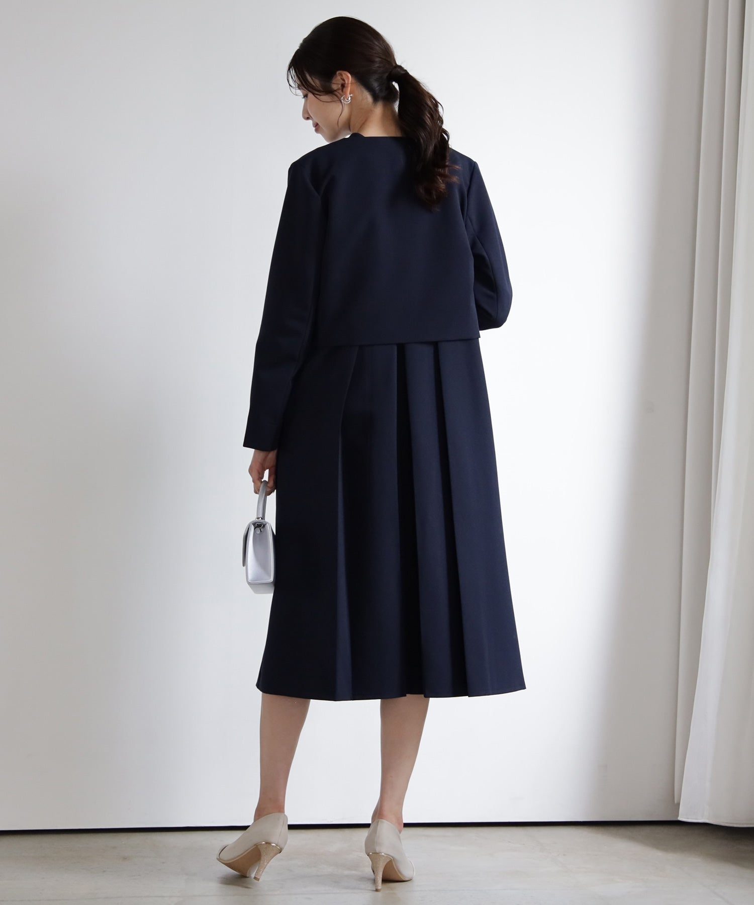 ドレスプラス DRESS+ 品さ際立つ前後2wayフォーマルワンピース （ネイビー） ネイビー
