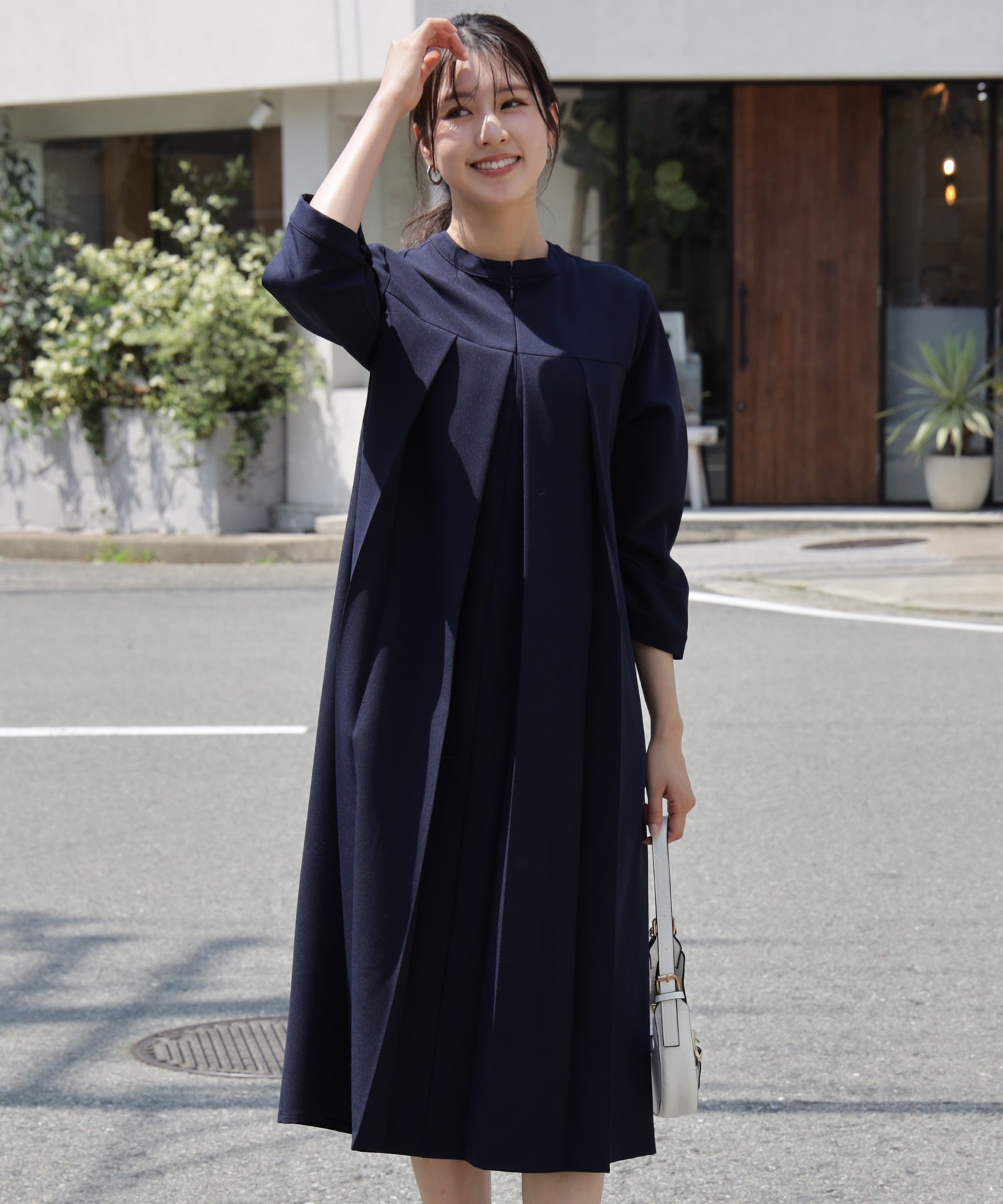 ドレスプラス DRESS+ 品さ際立つ前後2wayフォーマルワンピース （ネイビー） ネイビー