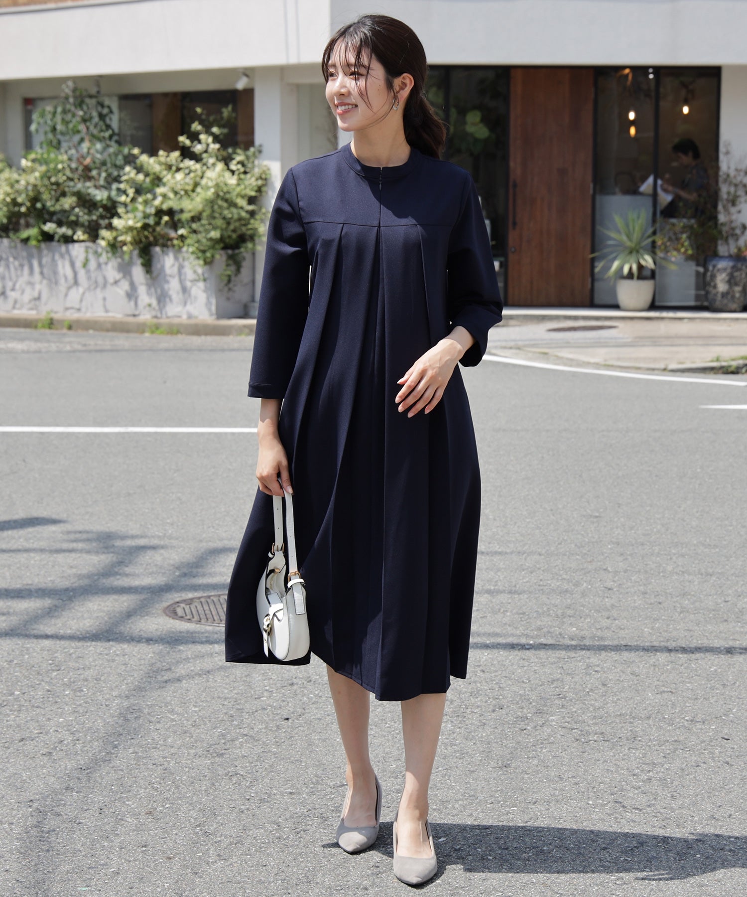 ドレスプラス DRESS+ 品さ際立つ前後2wayフォーマルワンピース （ネイビー） ネイビー