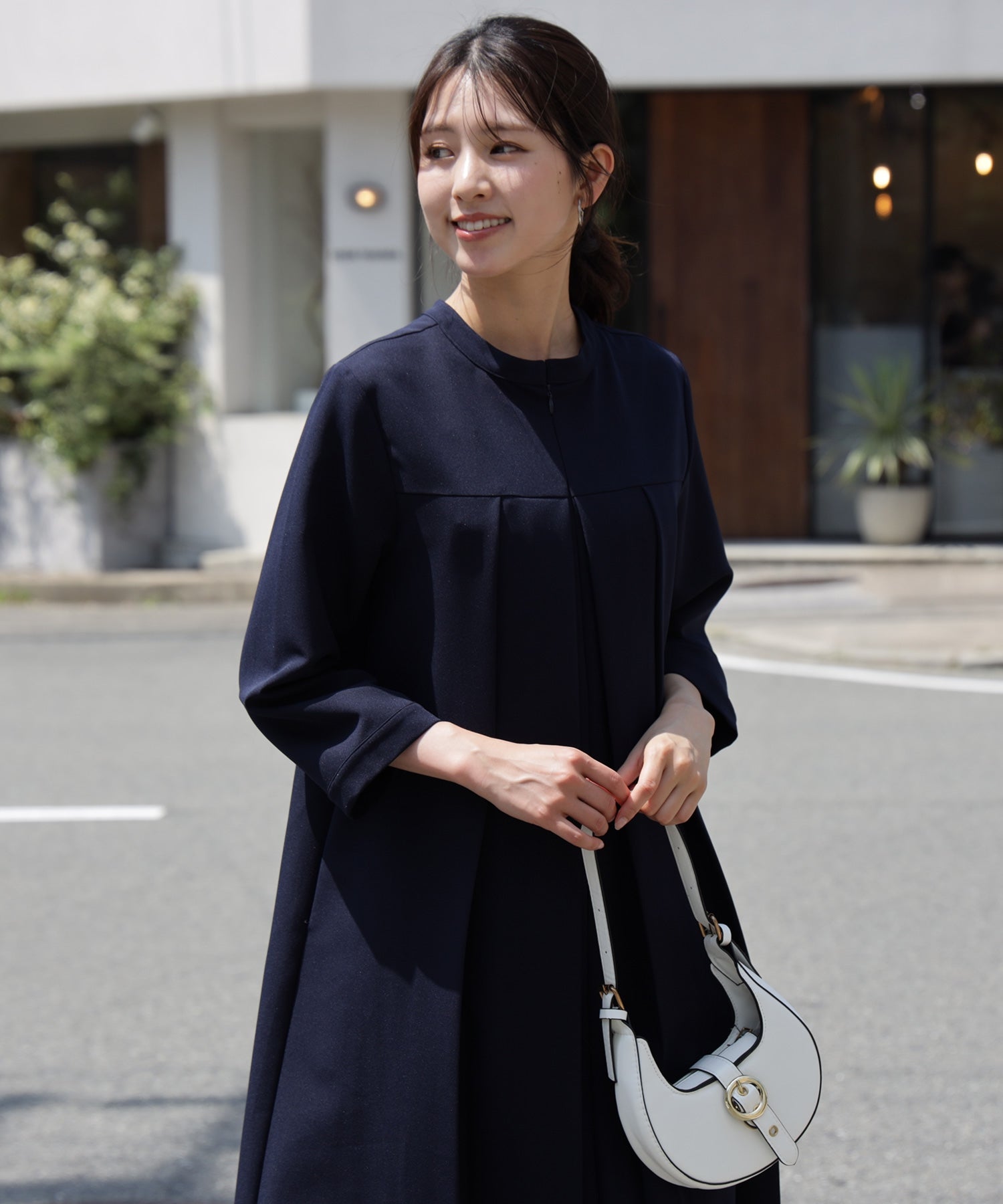ドレスプラス DRESS+ 品さ際立つ前後2wayフォーマルワンピース （ネイビー） ネイビー