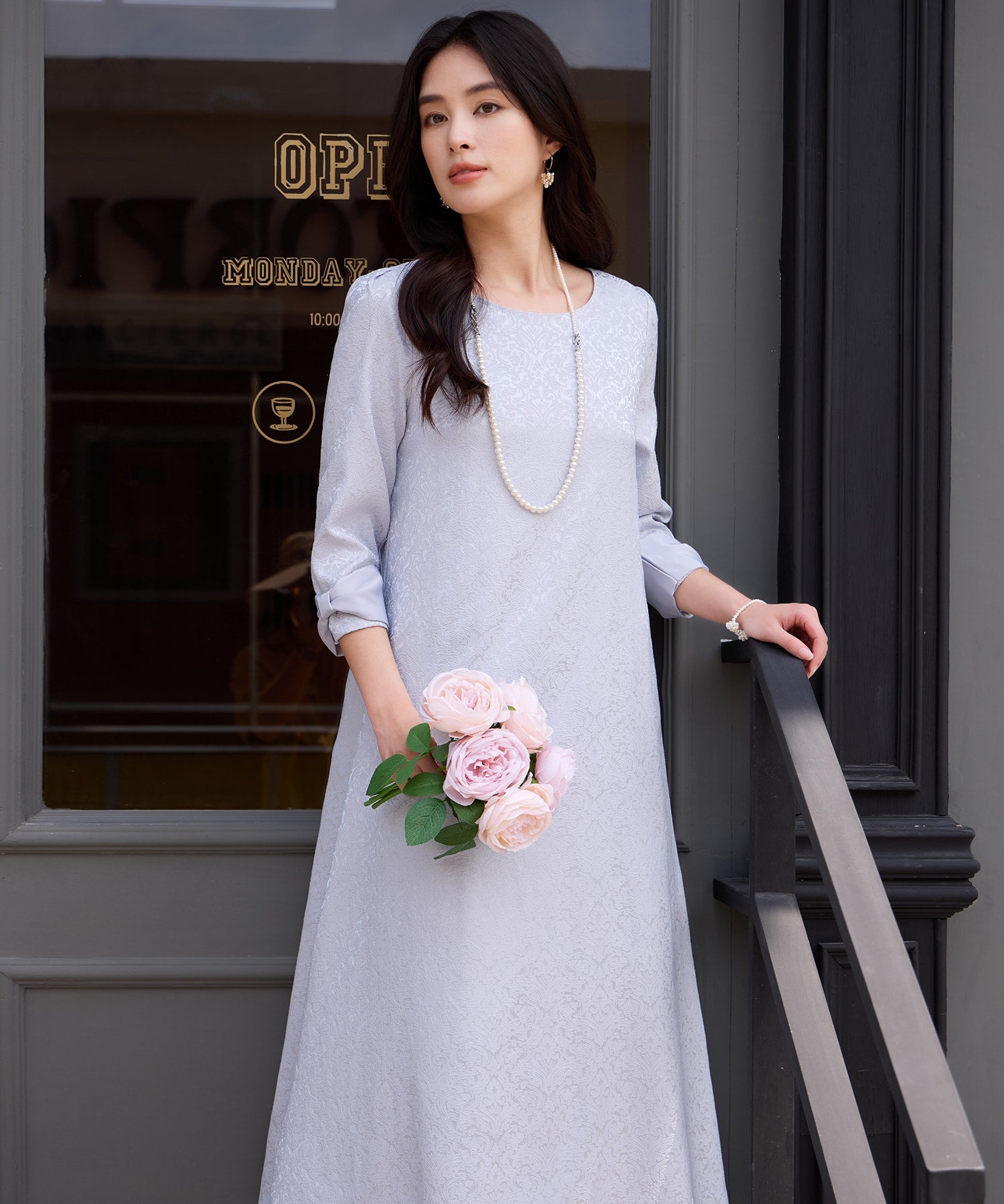 ドレスプラス DRESS+ 大人上品なレース総柄ワンピース （グレー） グレー