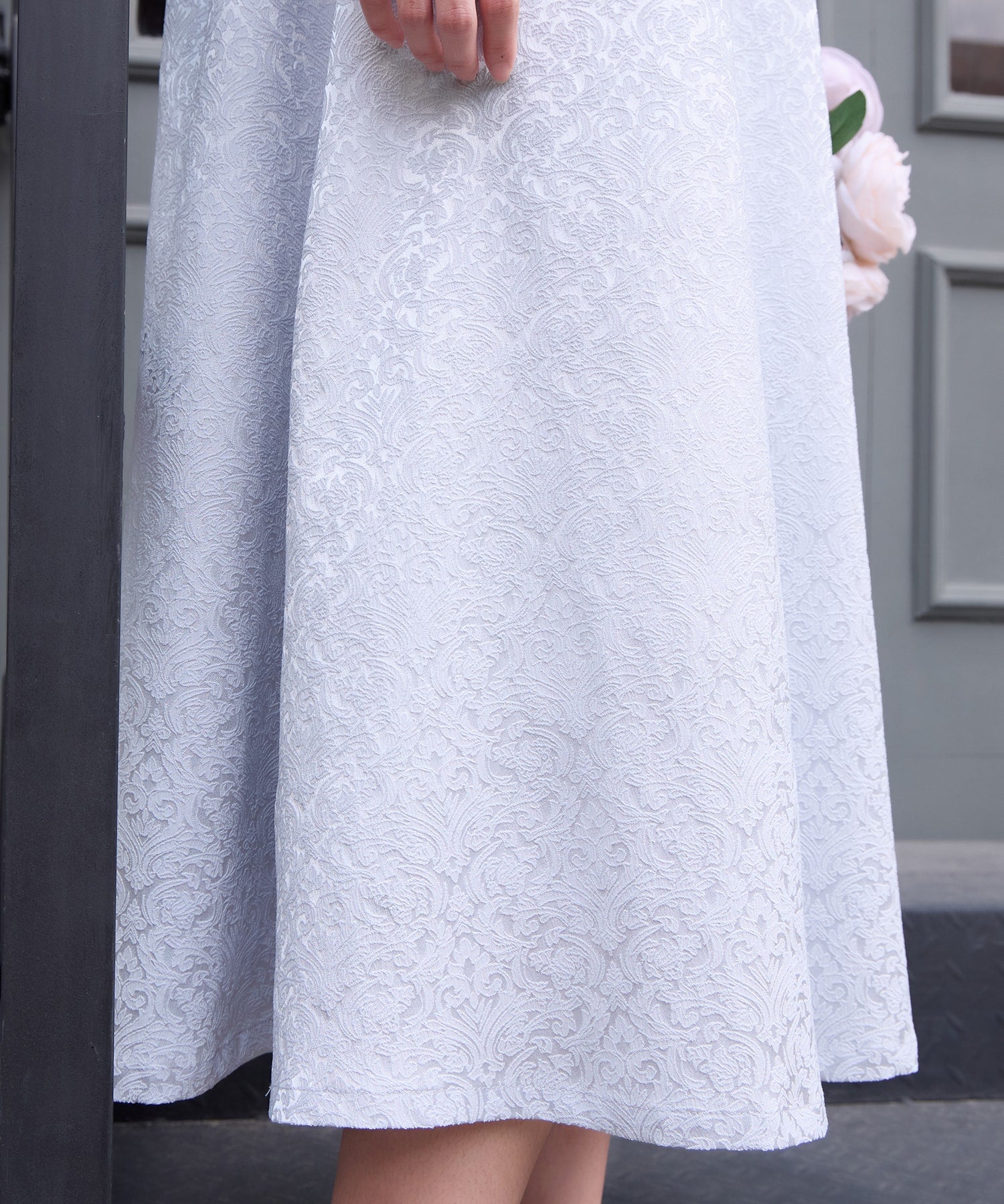 ドレスプラス DRESS+ 大人上品なレース総柄ワンピース （グレー） グレー