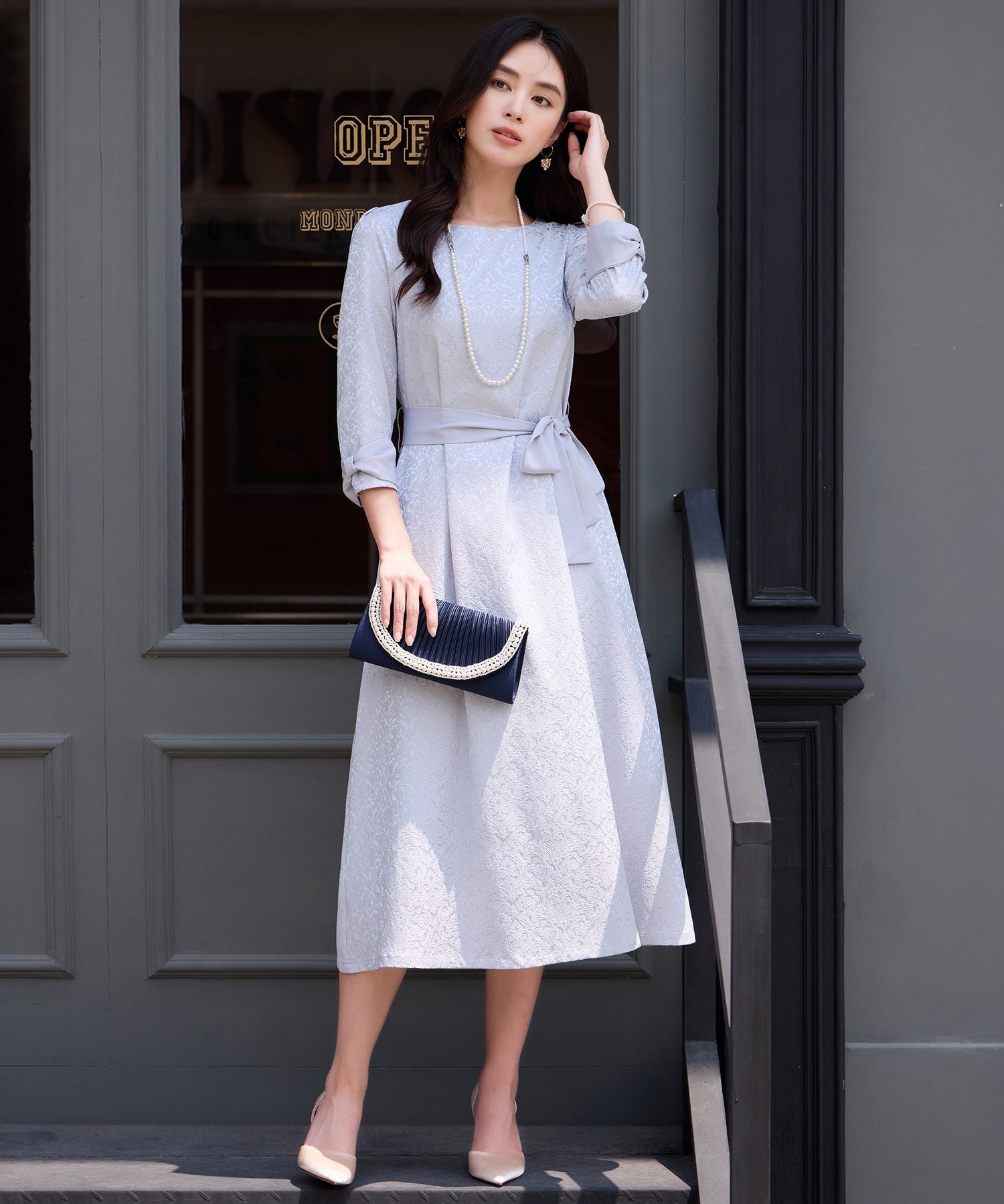 ドレスプラス DRESS+ 大人上品なレース総柄ワンピース （グレー） グレー