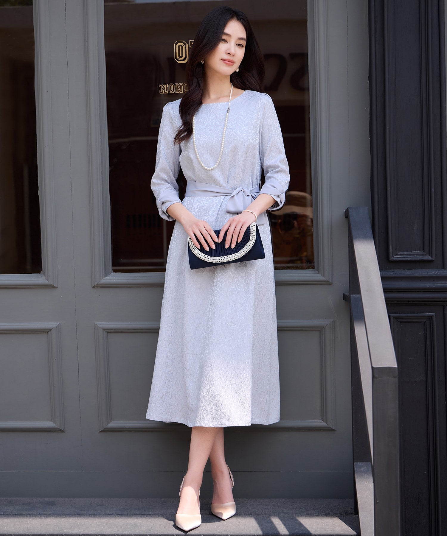 ドレスプラス DRESS+ 大人上品なレース総柄ワンピース （グレー） グレー