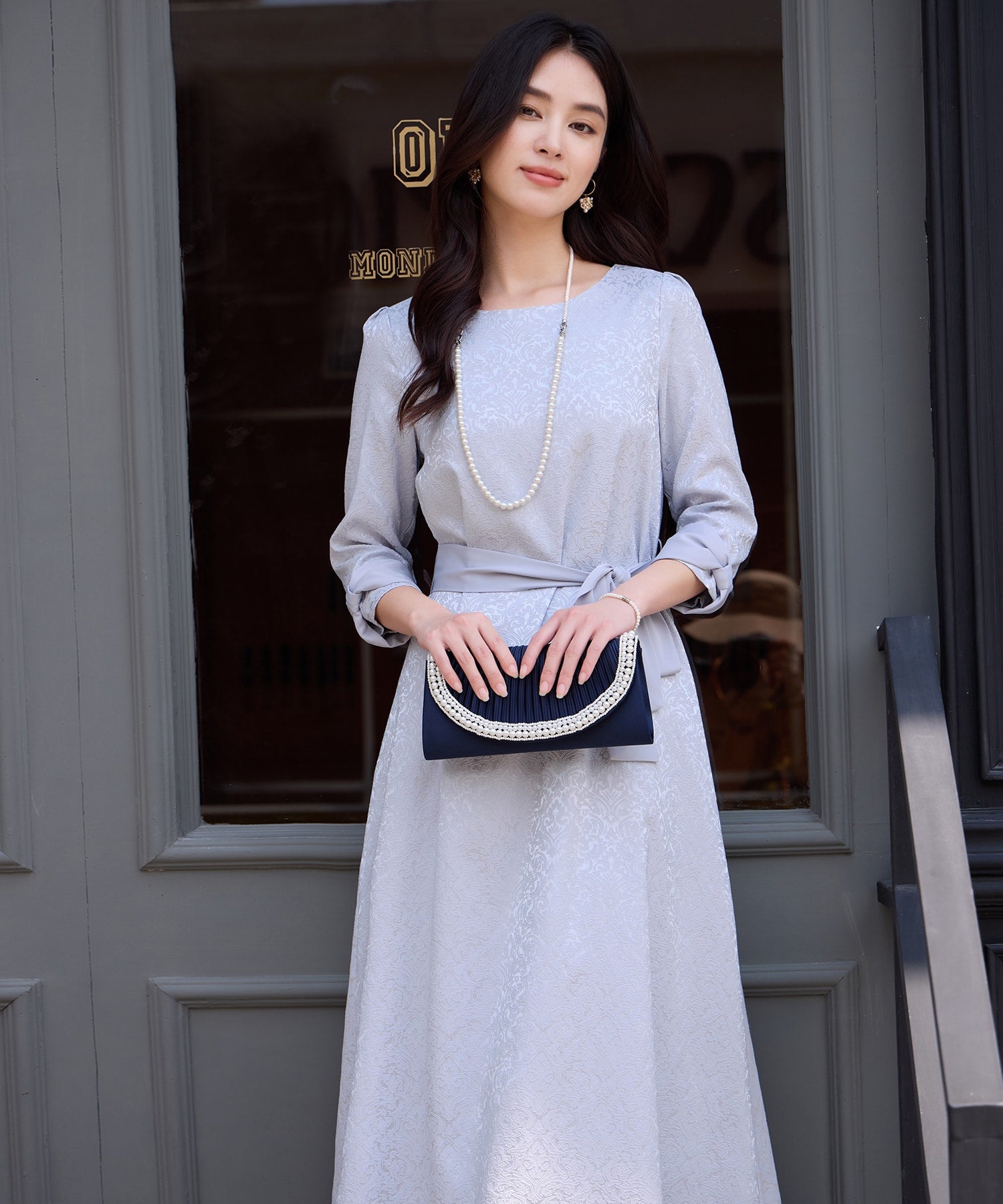 ドレスプラス DRESS+ 大人上品なレース総柄ワンピース （グレー） グレー