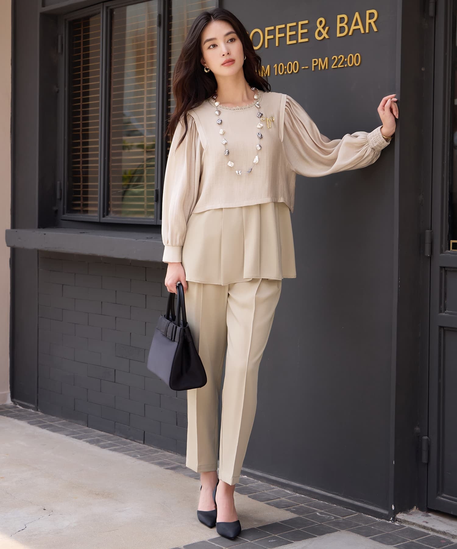 ドレスプラス DRESS+ 着回し自在なペプラムパンツセットアップ （ベージュ） ベージュ