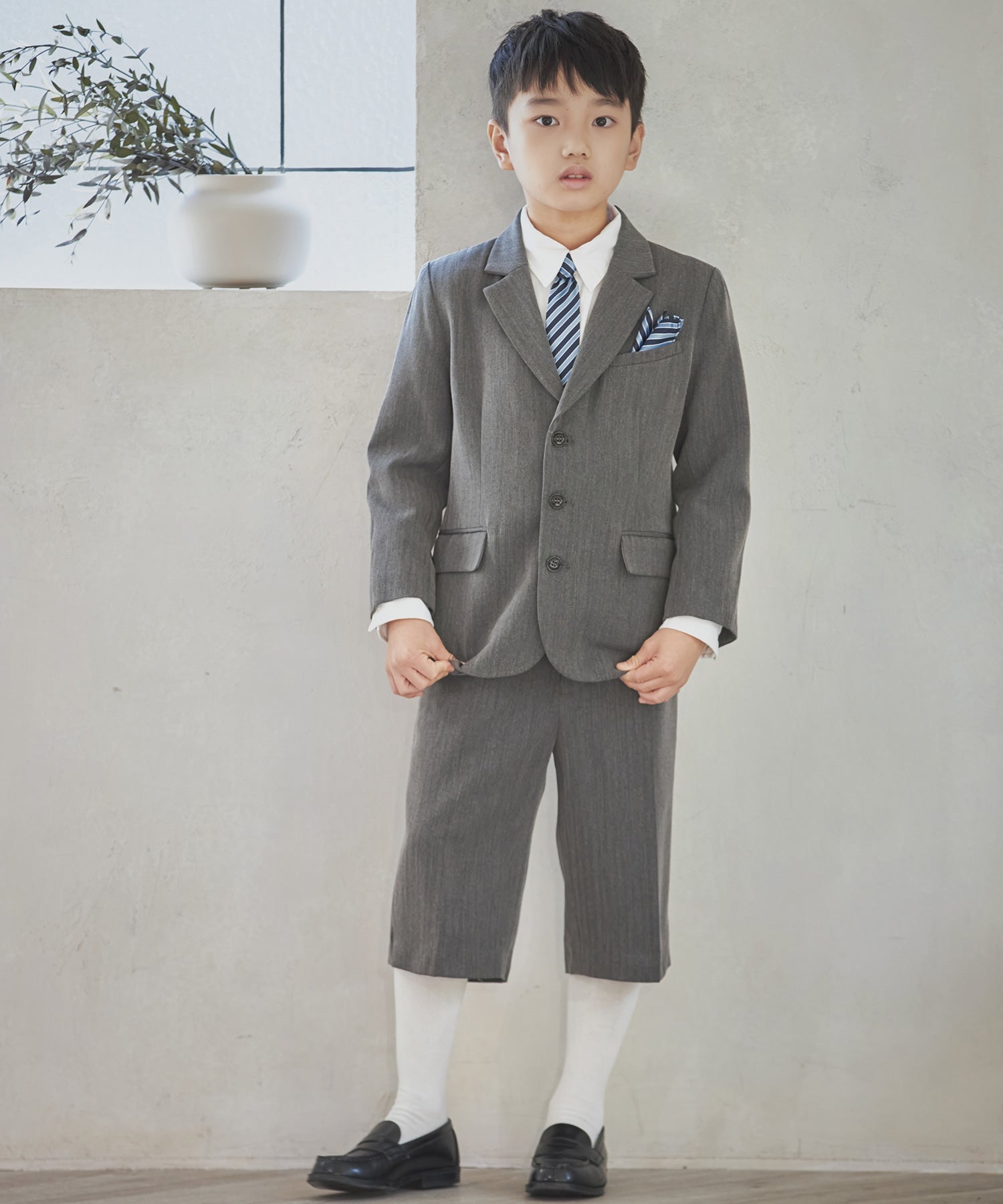 ドレスプラス DRESS+ キッズフォーマル 男児 男の子 キッズスーツ スーツセット入学式 卒園式 発表会 結婚式 披露宴