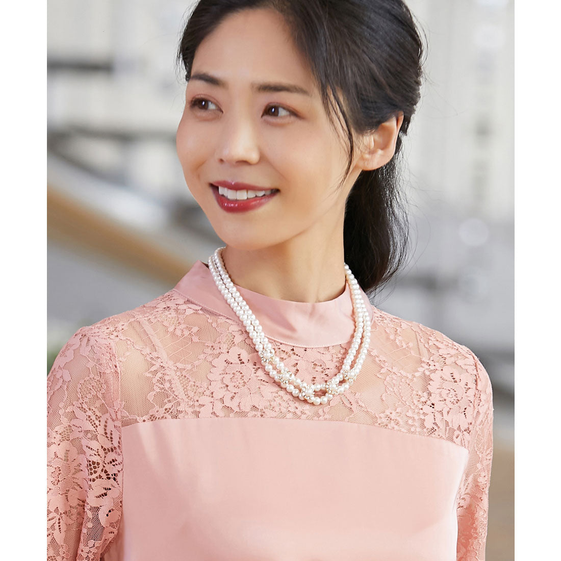 DRESS+ 2-strand fake pearl necklace with beading