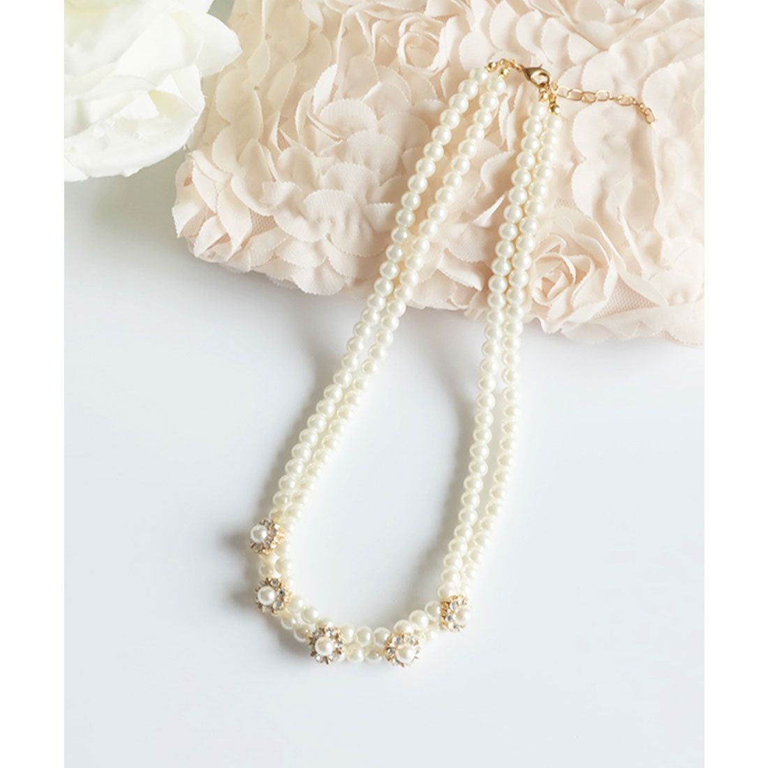 DRESS+ 2-strand fake pearl necklace with beading