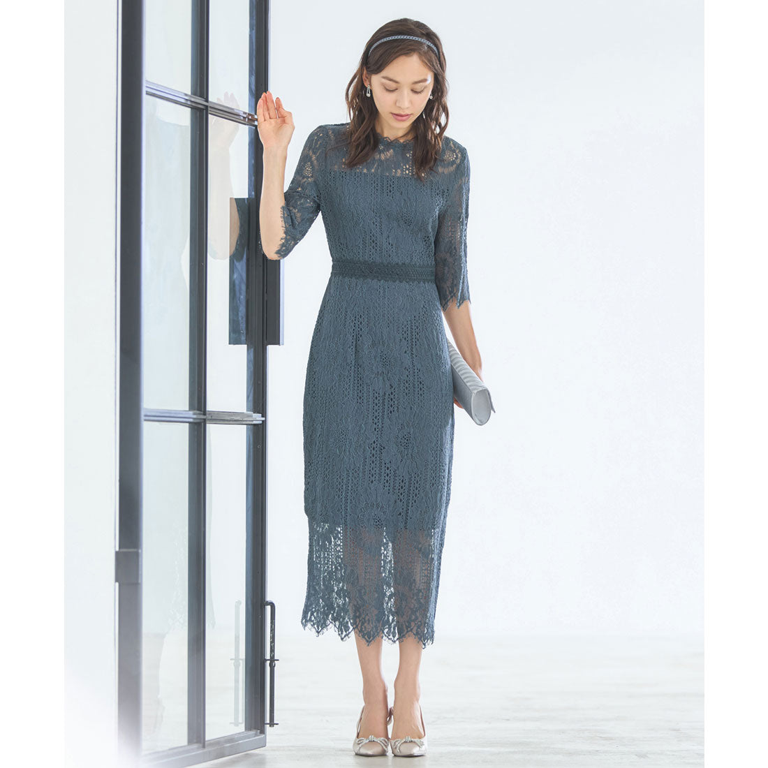 ドレスプラス DRESS+ タイトシルエットのミモレ丈ワンピースドレス パーティードレス 結婚式
