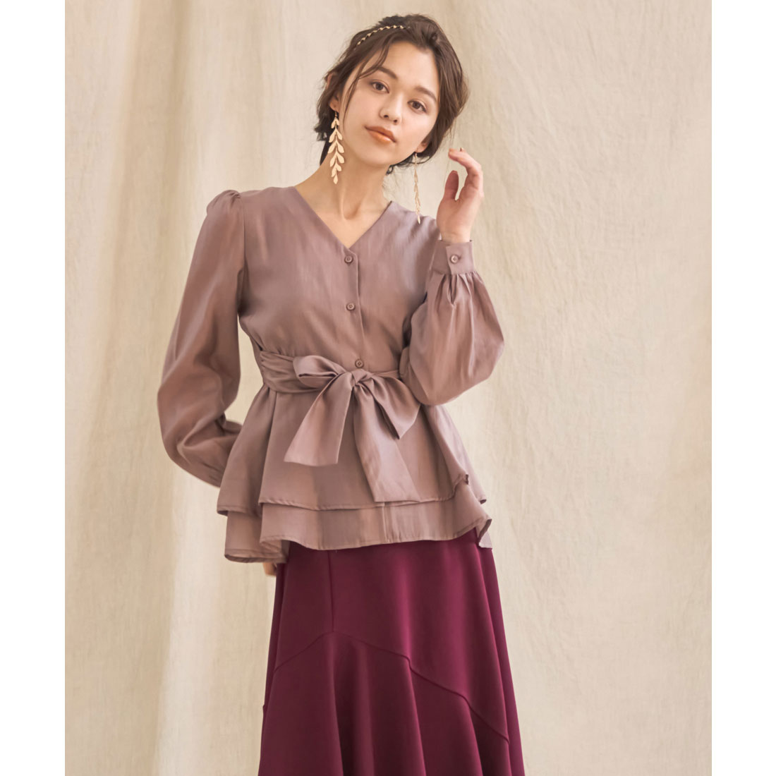 DRESS+ Blouse Long Sleeve Sheer V-neck Peplum