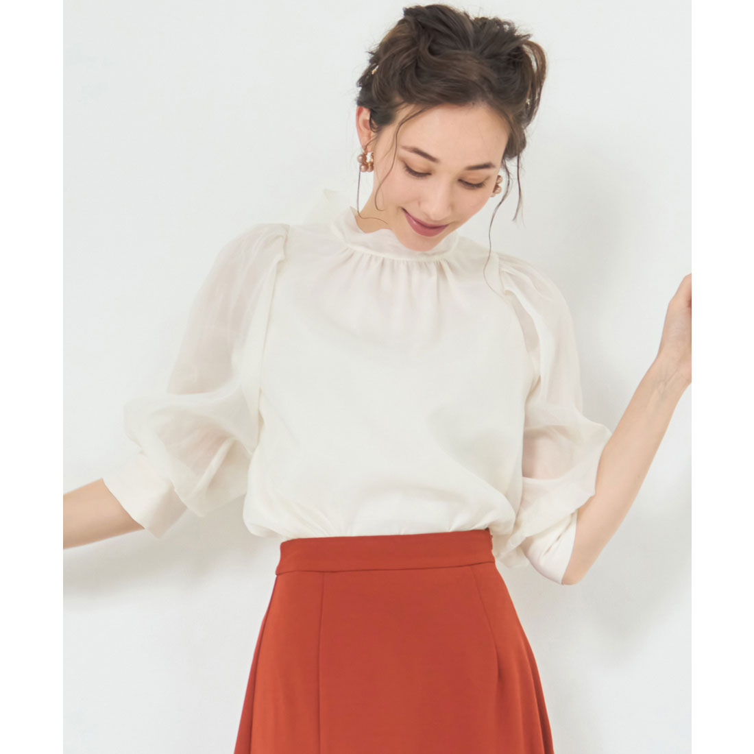 ドレスプラス DRESS+ ブラウス リボンカラー 七分袖 シアー素材 裏地付き （アイボリー） アイボリー