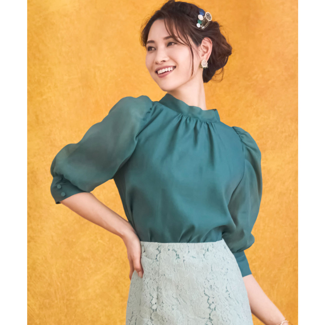 ドレスプラス DRESS+ ブラウス リボンカラー 七分袖 シアー素材 裏地付き （グリーン） グリーン