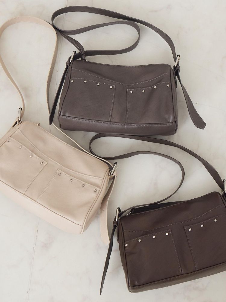 エムズエキサイト ems excite スタッズ付ショルダーBAG （BRN0） BRN0