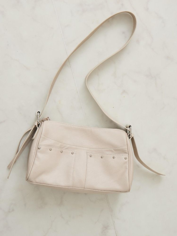 エムズエキサイト ems excite スタッズ付ショルダーBAG （BRN0） BRN0