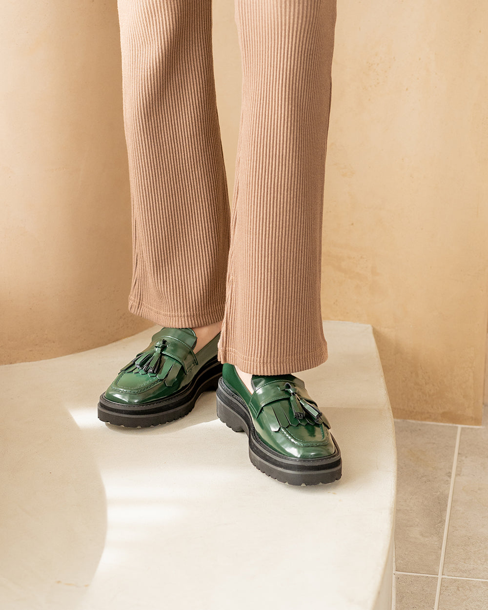 【レイン対応】エマ フランシス Emma Francis ボリュームソール フリンジ ローファー