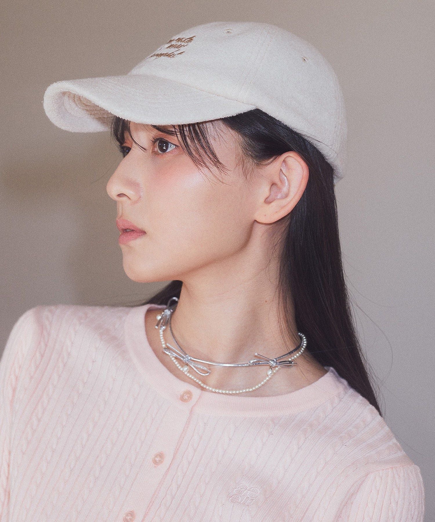 アースミュージックアンドエコロジー earth music&ecology メッセージ刺繍パイルキャップ （ブラック） ブラック