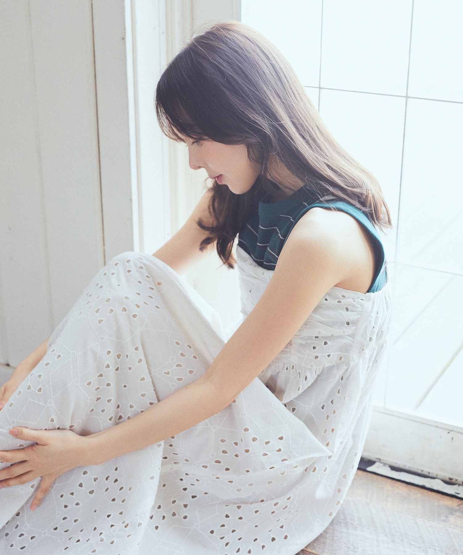 アースミュージックアンドエコロジー earth music&ecology シフリー刺繍キャミワンピース （ブルー） ブルー