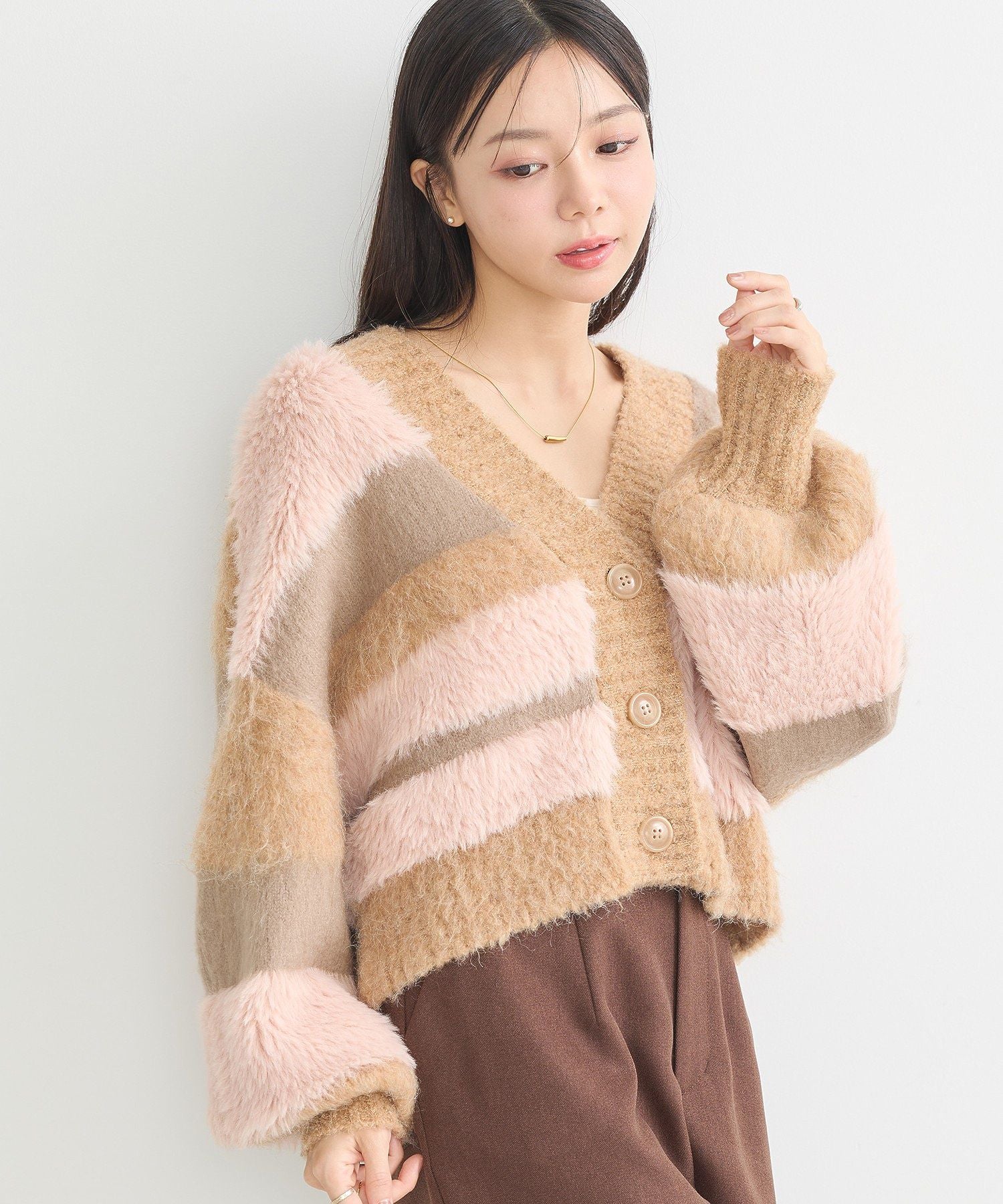 アースミュージックアンドエコロジー earth music&ecology フェザーミックスインターシャカーディガン （ブラウン） ブラウン