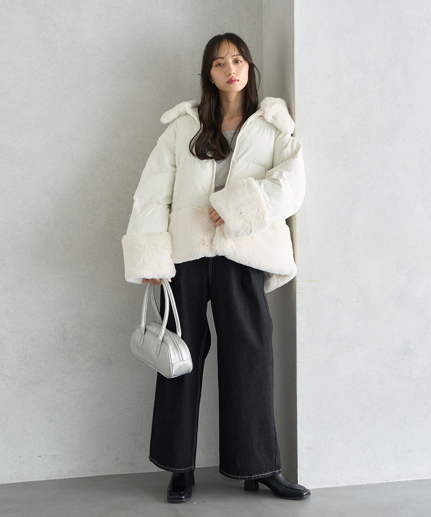 アースミュージックアンドエコロジー earth music&ecology フードファー中綿ショートコート （ブラック） ブラック