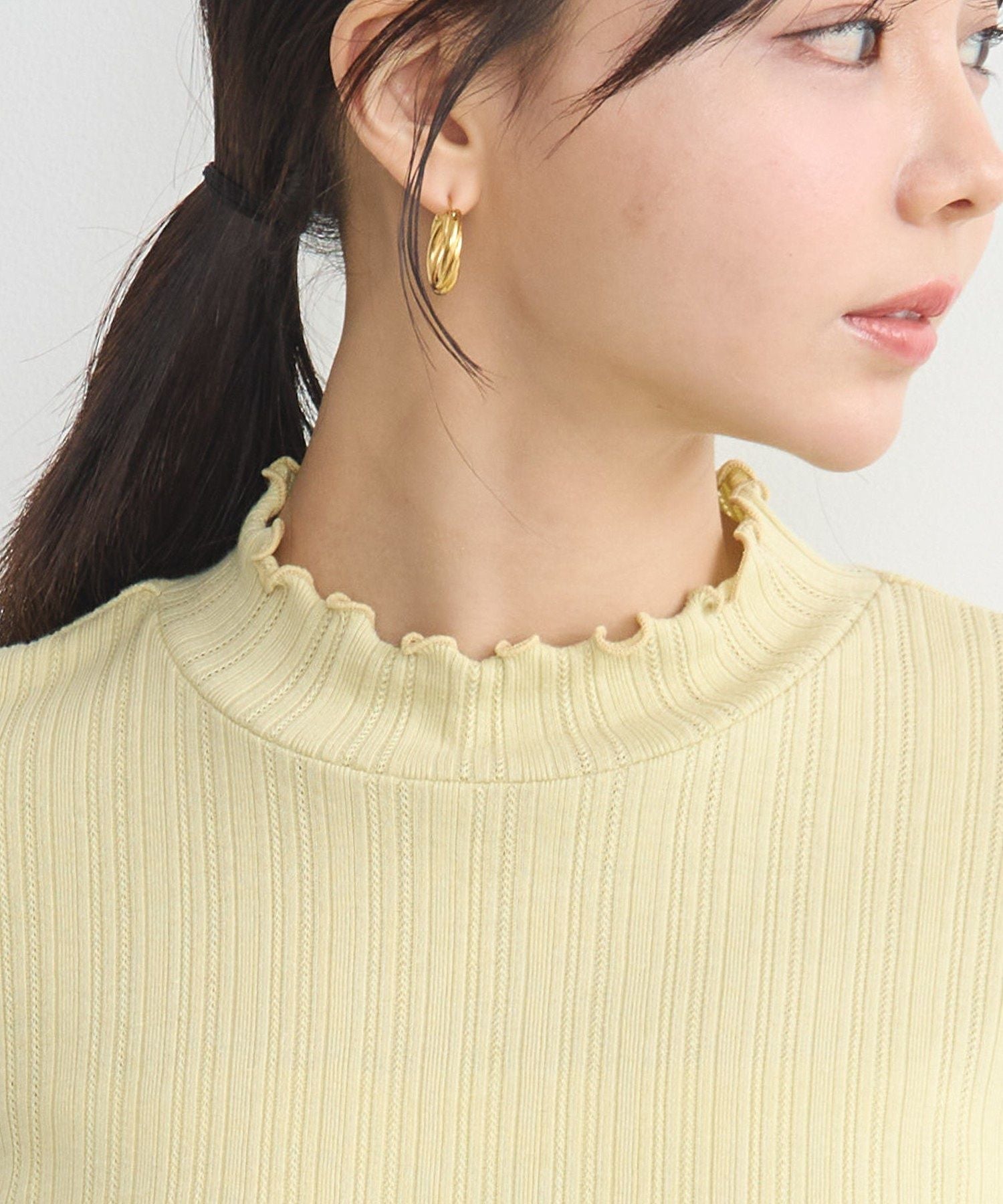 アースミュージックアンドエコロジー earth music&ecology ランダムチェーンリブハイネックプルオーバー （イエロー） イエロー