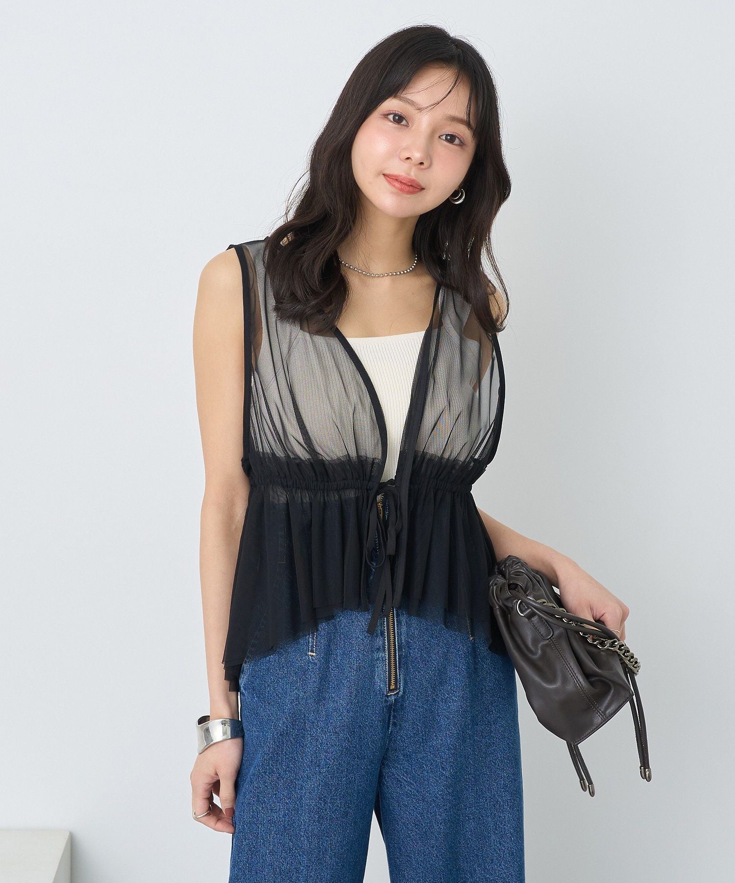 アースミュージックアンドエコロジー earth music&ecology チュールドロストギャザーベスト （アイボリー） アイボリー