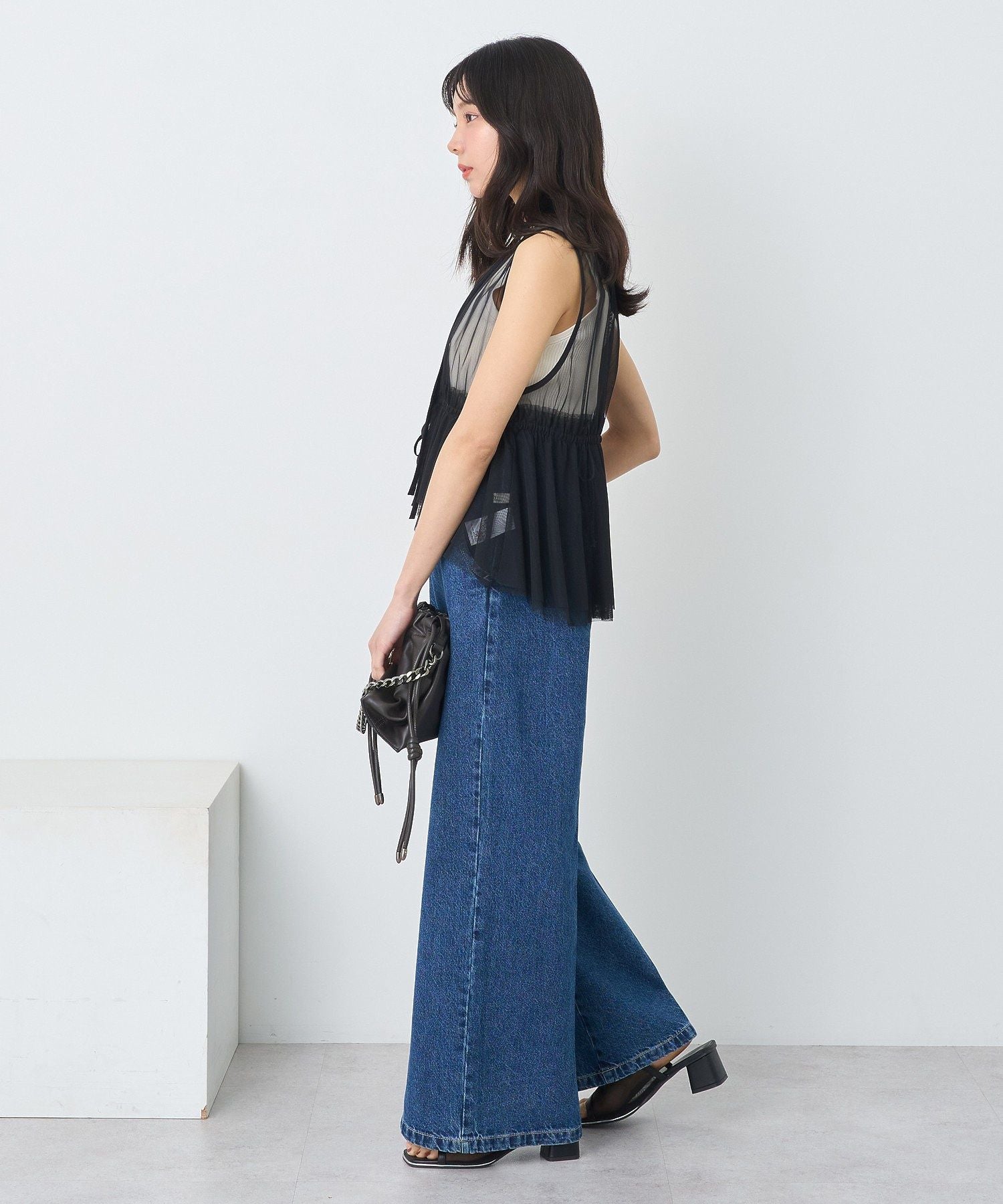 アースミュージックアンドエコロジー earth music&ecology チュールドロストギャザーベスト （アイボリー） アイボリー