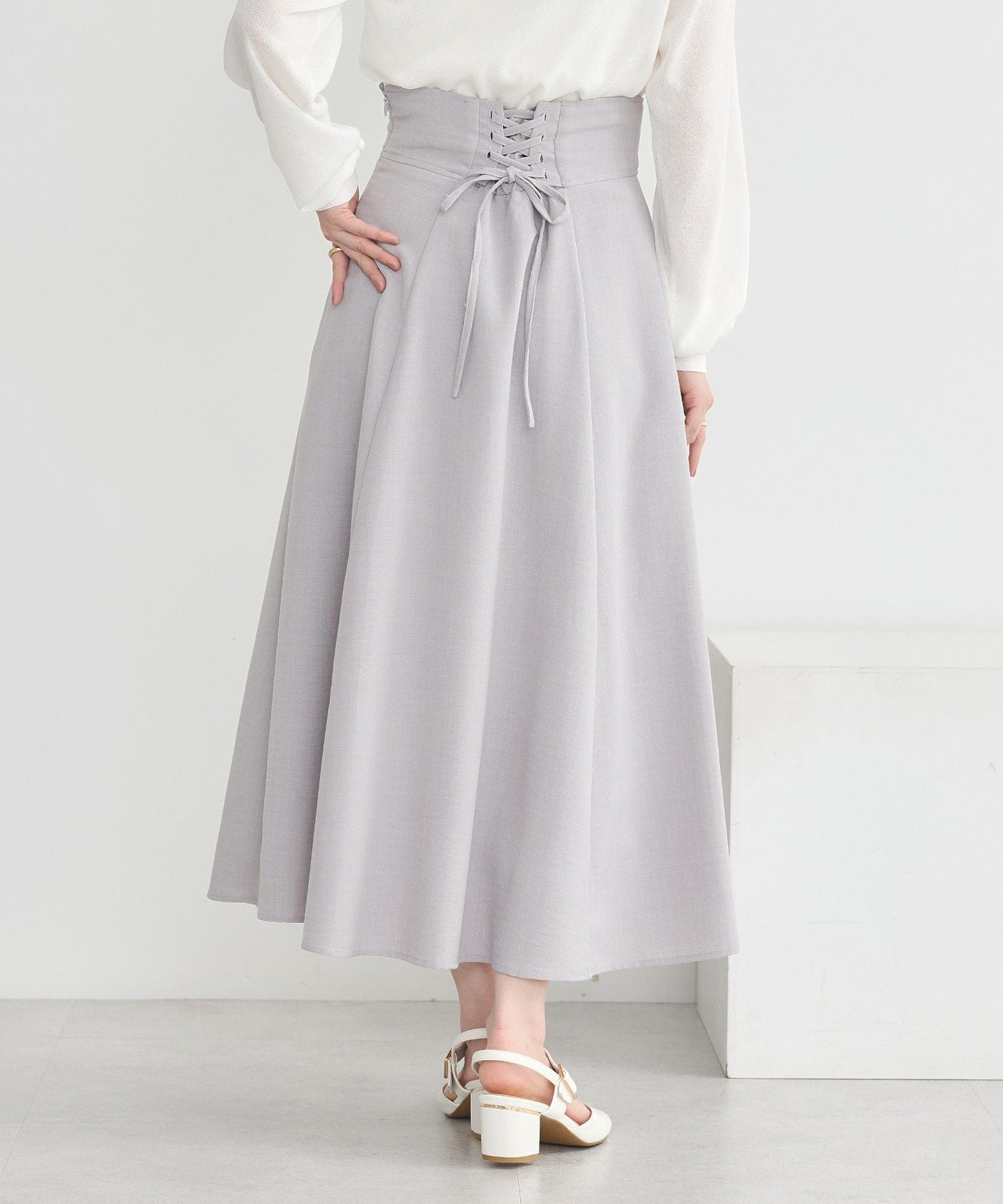 アースミュージックアンドエコロジー earth music&ecology バックレースアップスカート （ブラック） ブラック