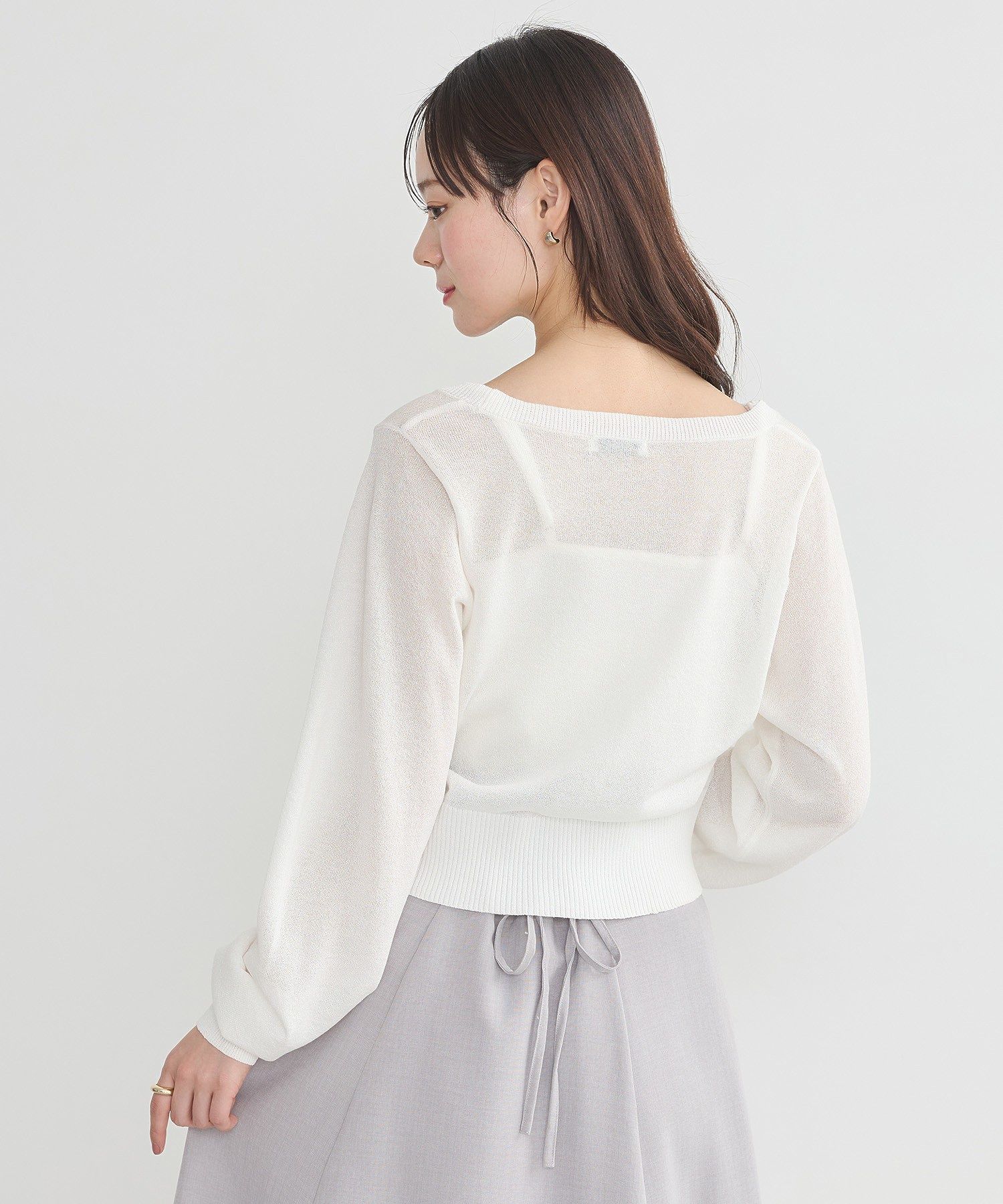 アースミュージックアンドエコロジー earth music&ecology シアーラメVネックカーディガン （ブラック） ブラック