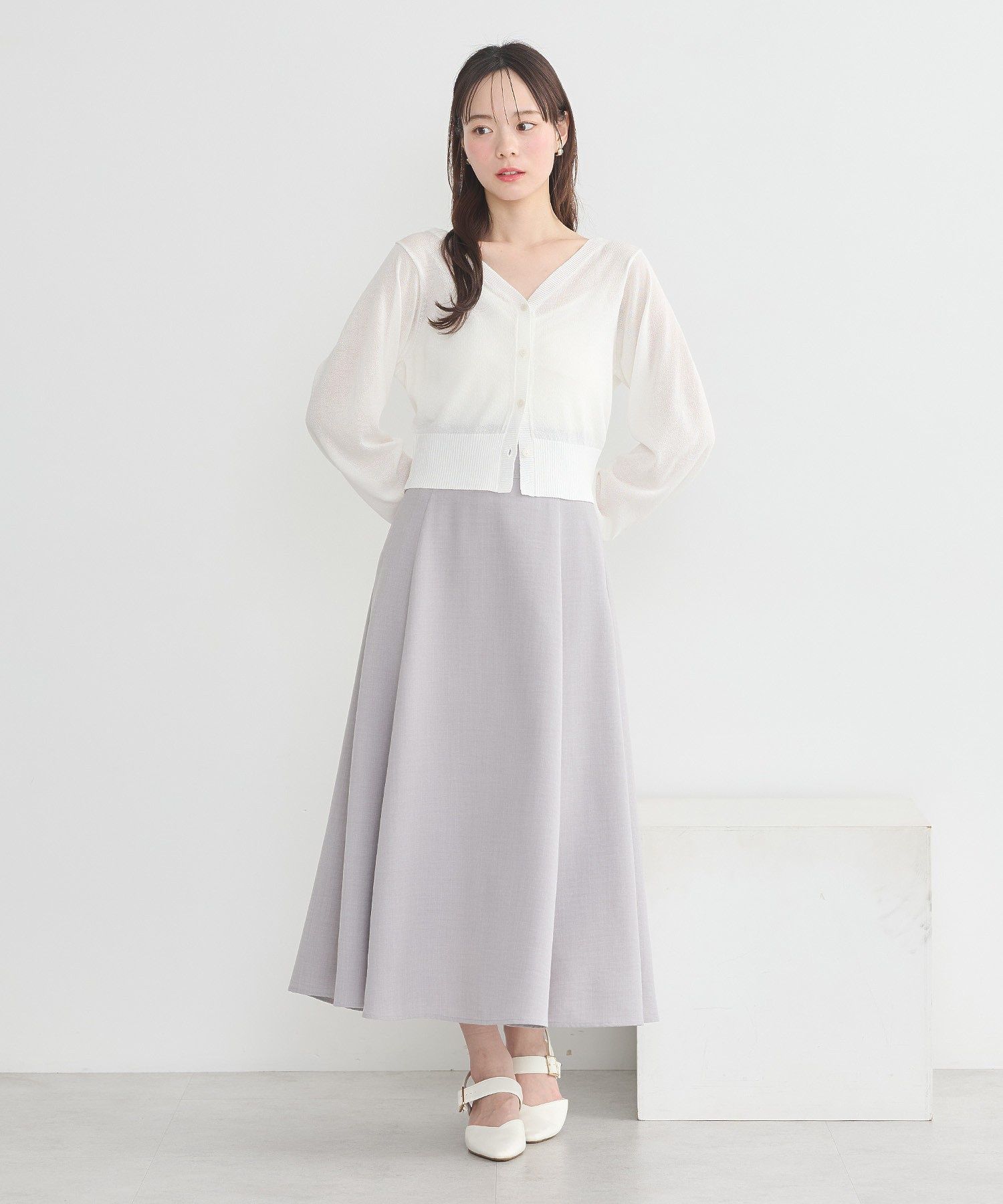 アースミュージックアンドエコロジー earth music&ecology シアーラメVネックカーディガン （ブラック） ブラック